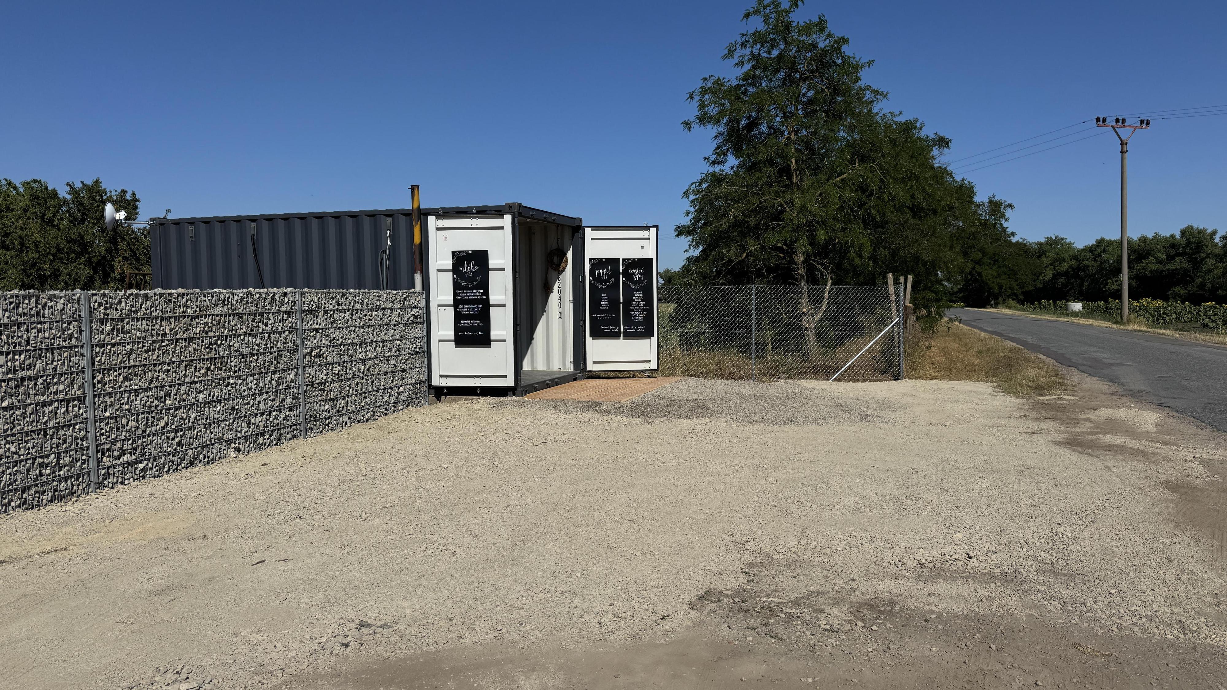 Farma Klíč - mlékomat