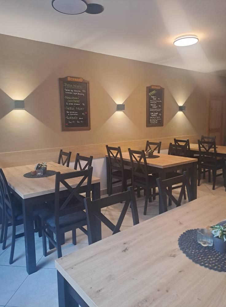 Vinotéka & Pizzerie Březová nad Svitavou