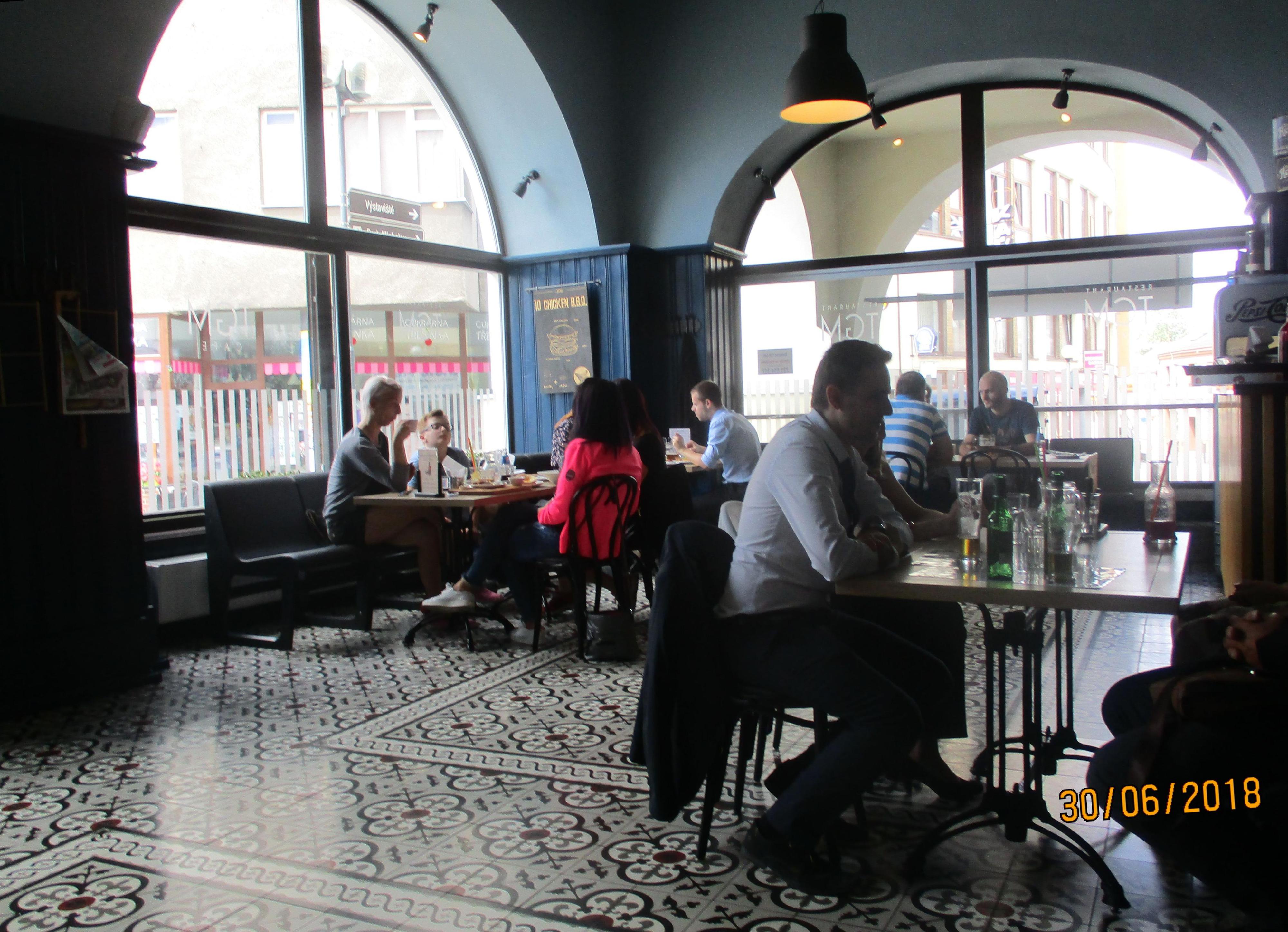 Restaurant TGM Cafe foto 2