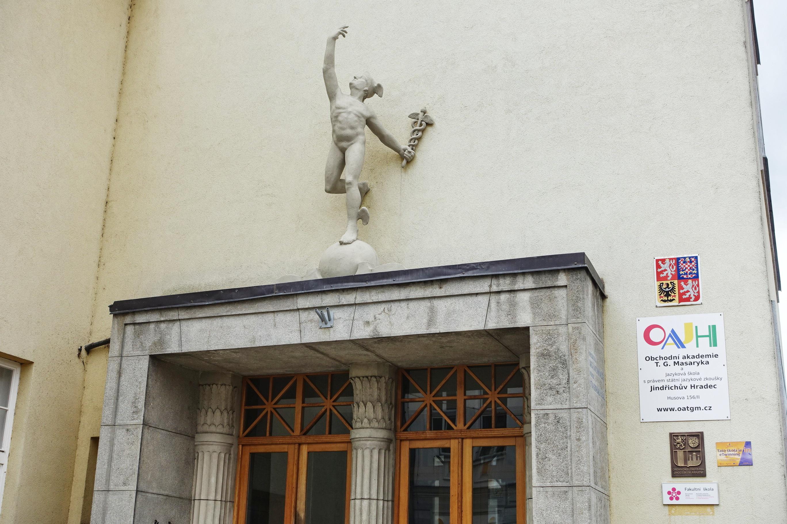 Obchodní akademie T. G. Masaryka Jindřichův Hradec foto 5