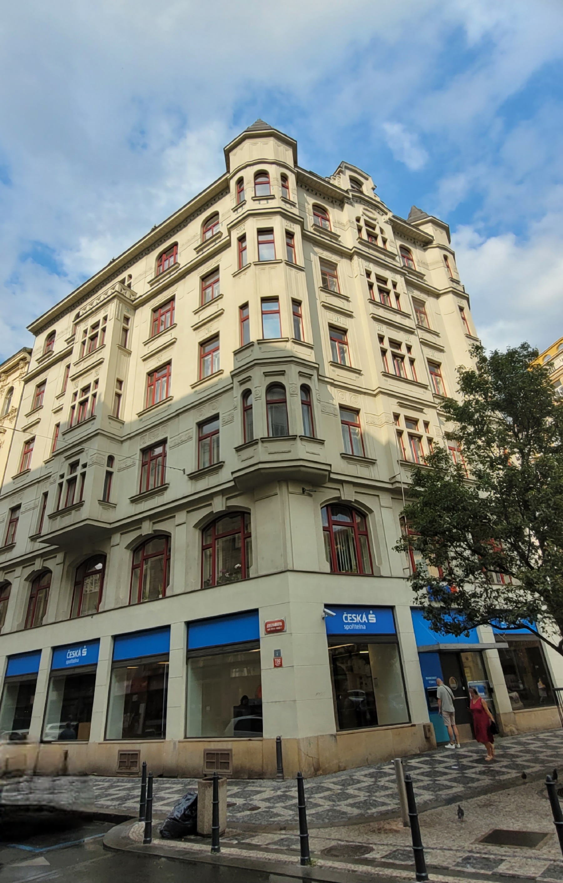 Česká spořitelna, a.s. foto 4