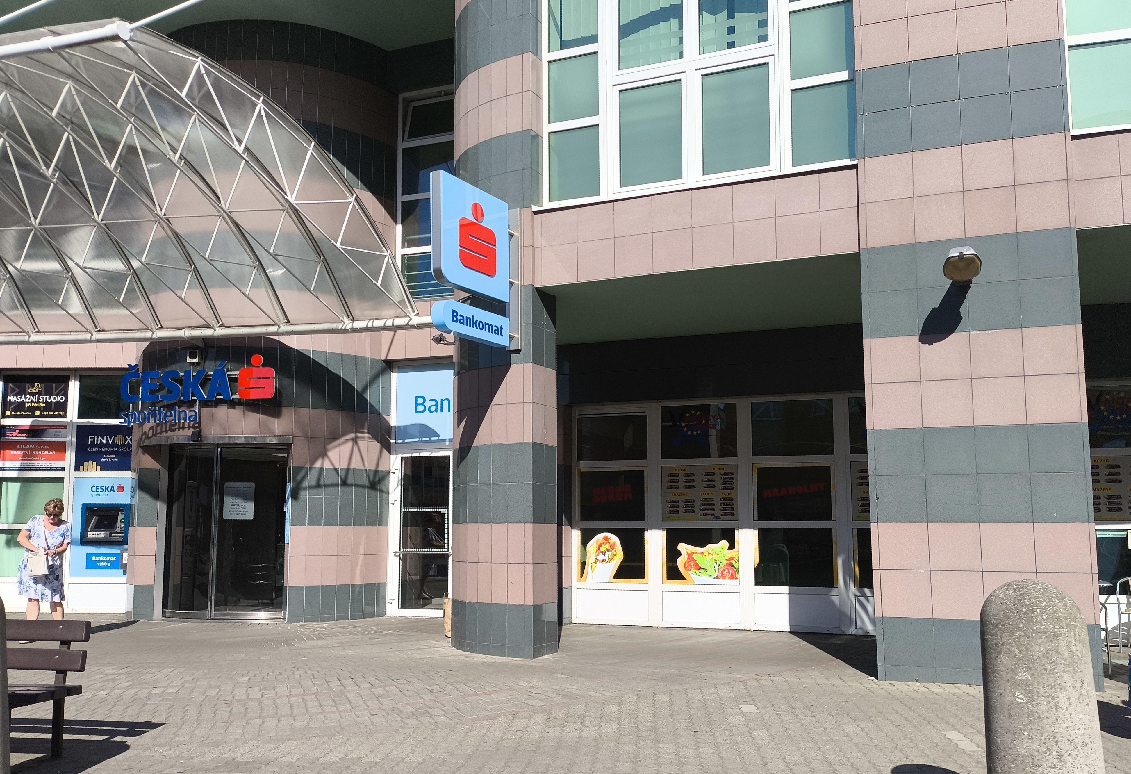 Bankomat České spořitelny foto 2