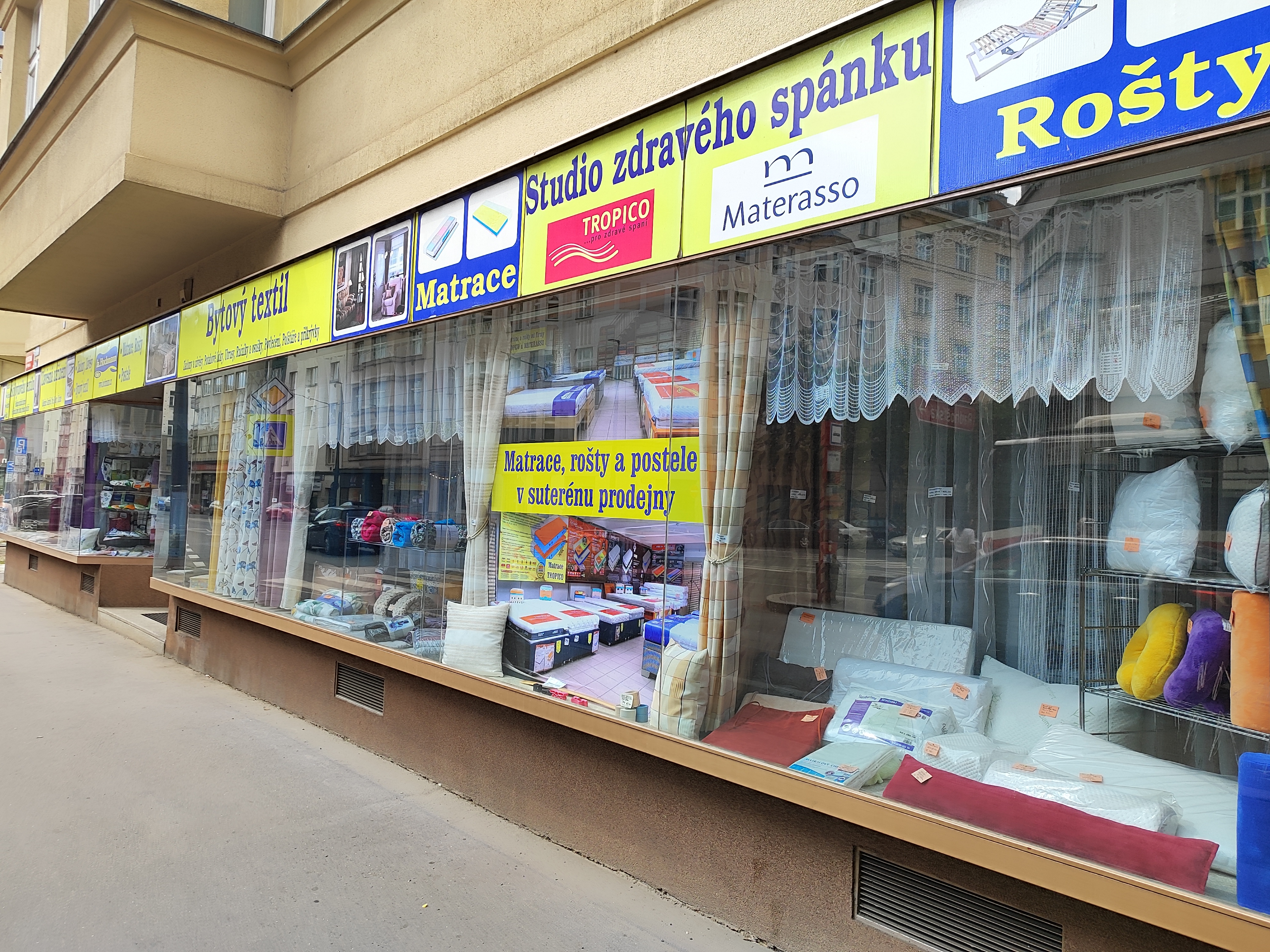 rosty-matrace-postele-hochmann.cz foto 2