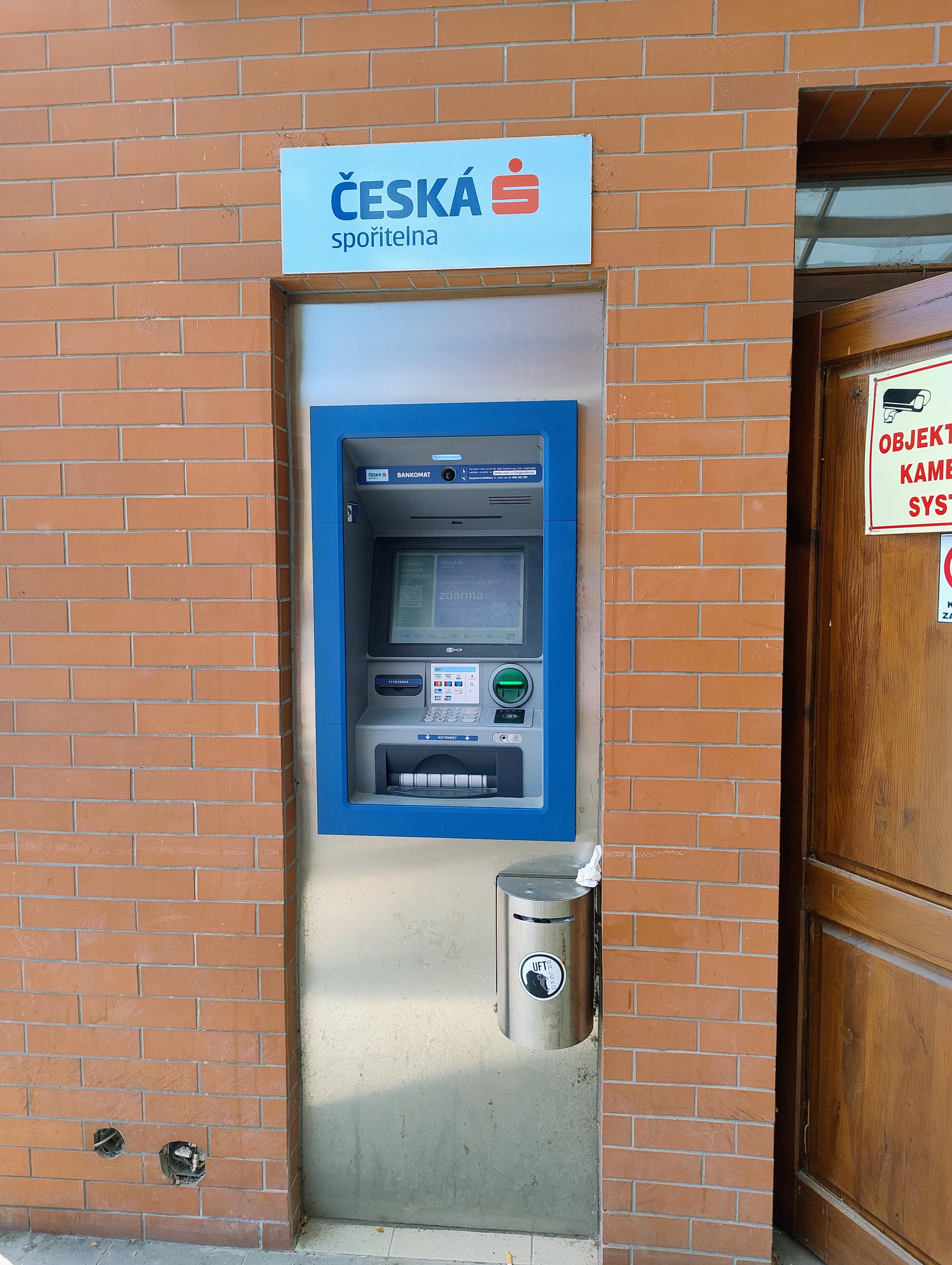 Bankomat České spořitelny foto 2