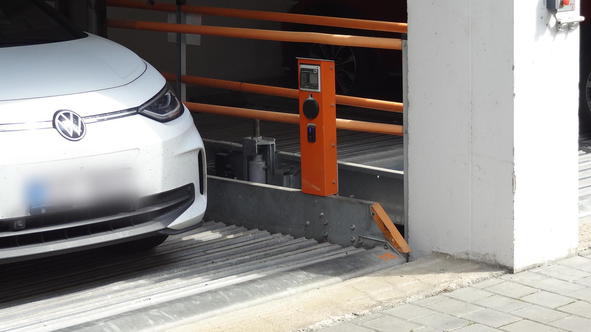 SUPRANOVUM a.s. - nabíjecí stanice foto 1