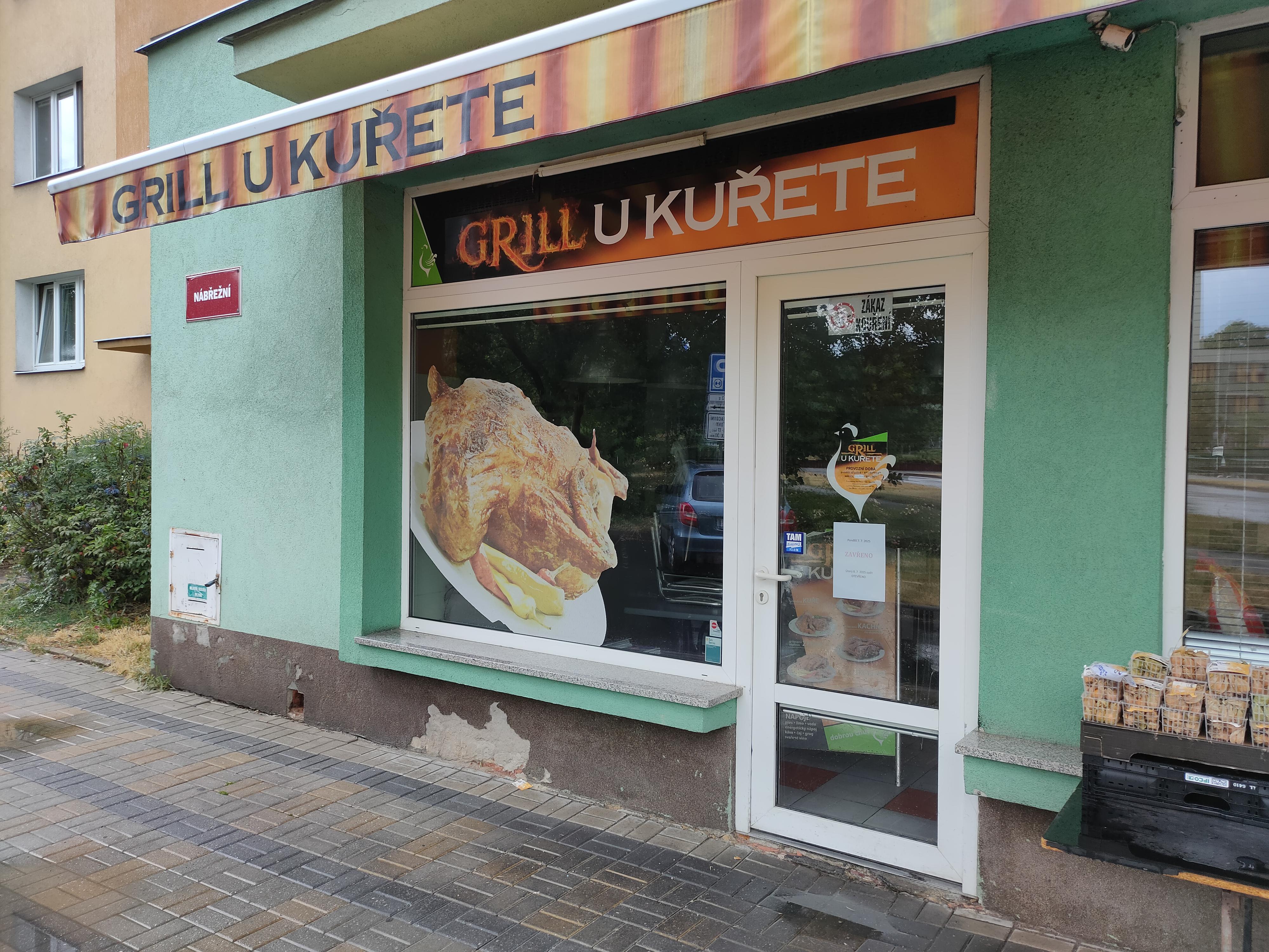 GRILL U KUŘETE foto 2
