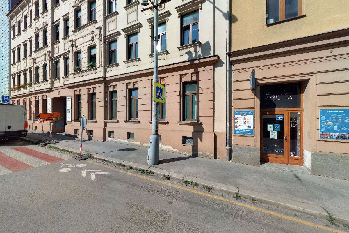 Útulna - obývák, bar, domov