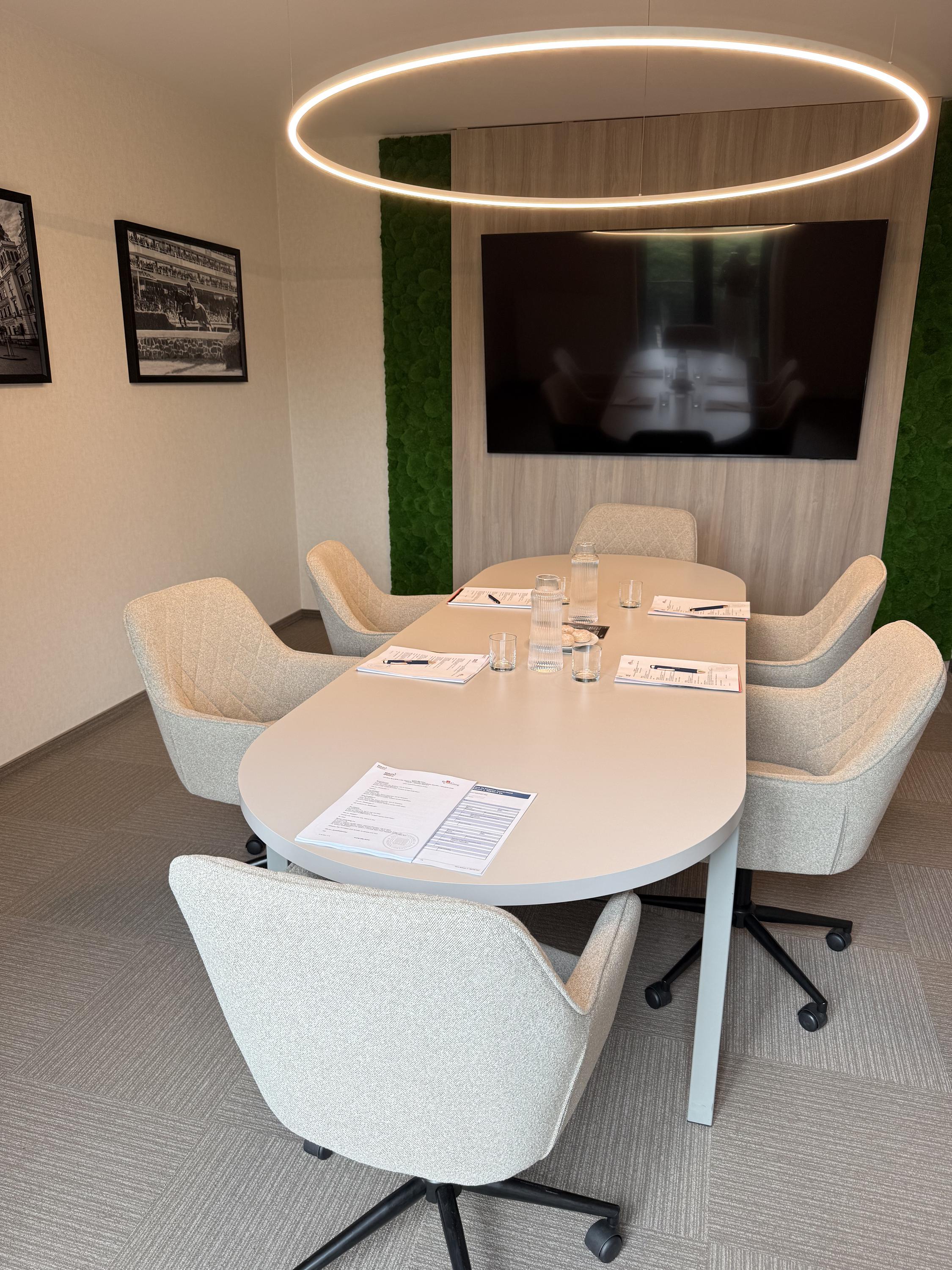 Petr Hromádko - finance a reality foto 2