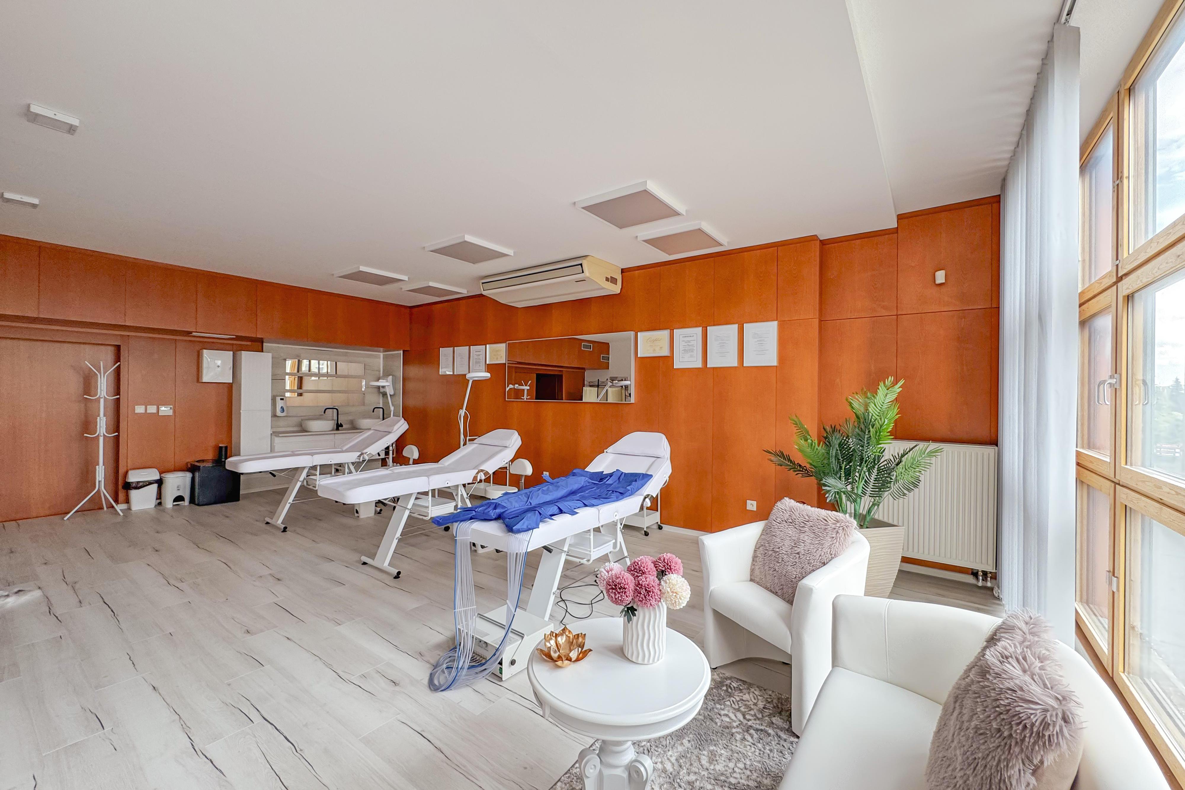 NARA Beauty Studio - Natálie Wernerová