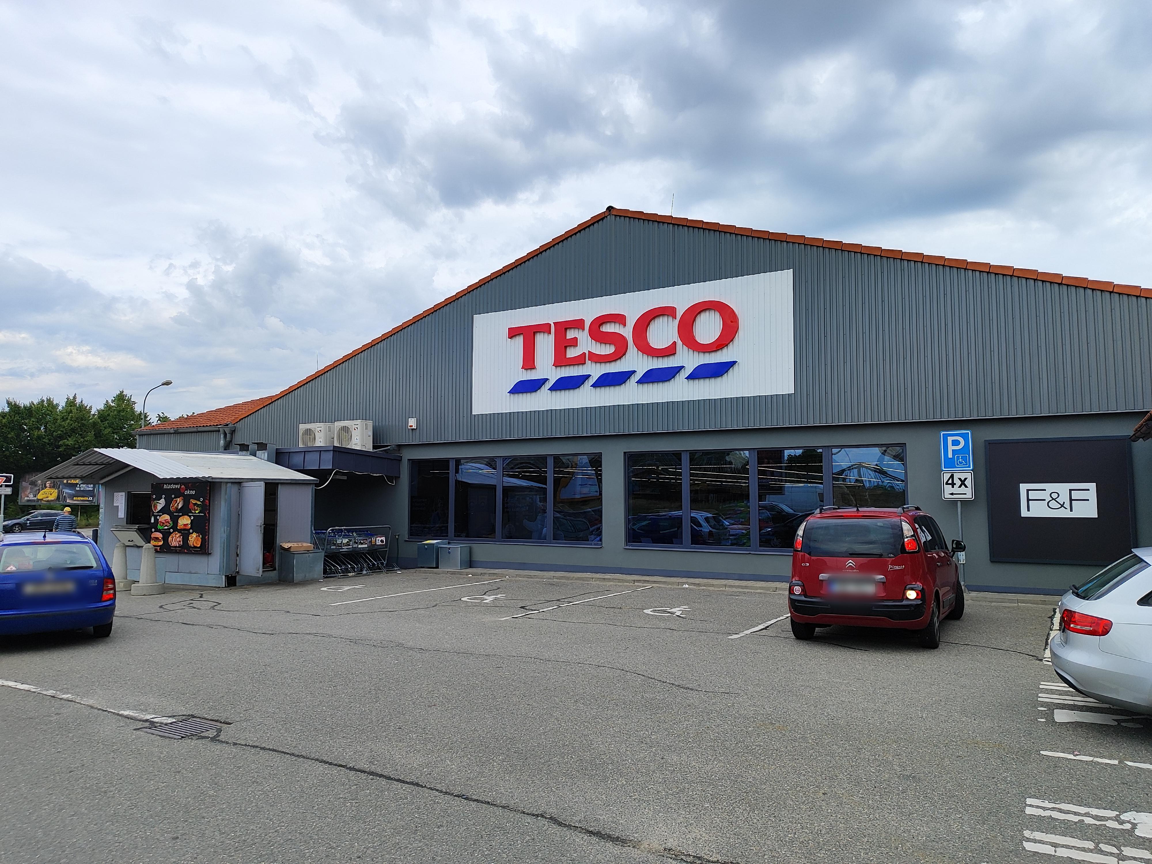 Tesco Supermarket foto 3