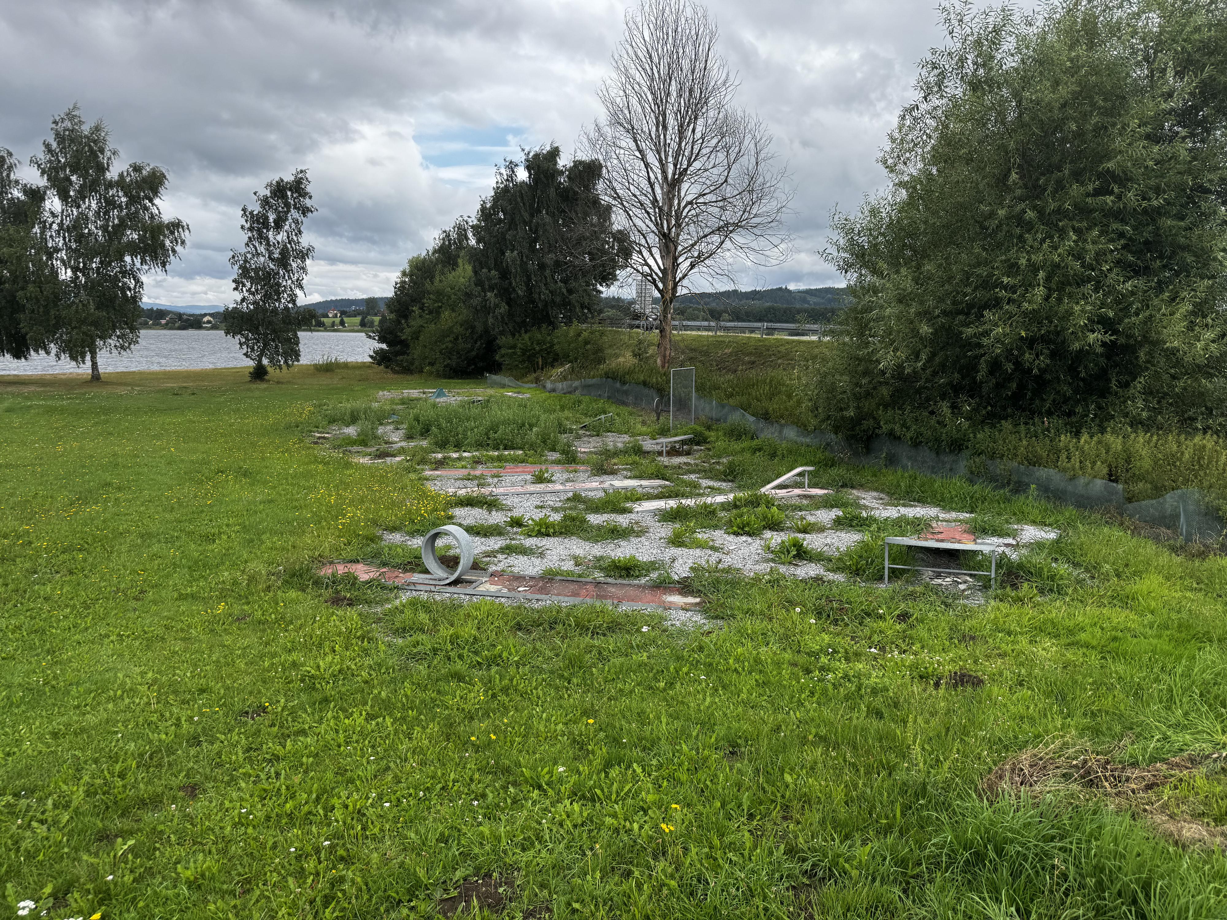Minigolf Černá v Pošumaví foto 3
