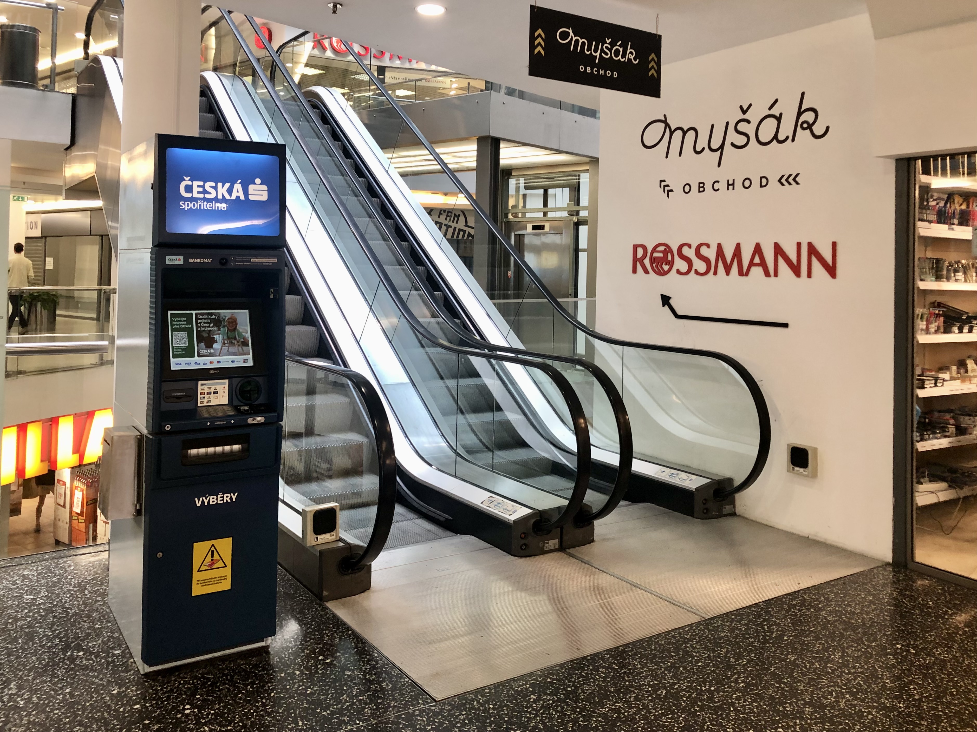 Bankomat České spořitelny