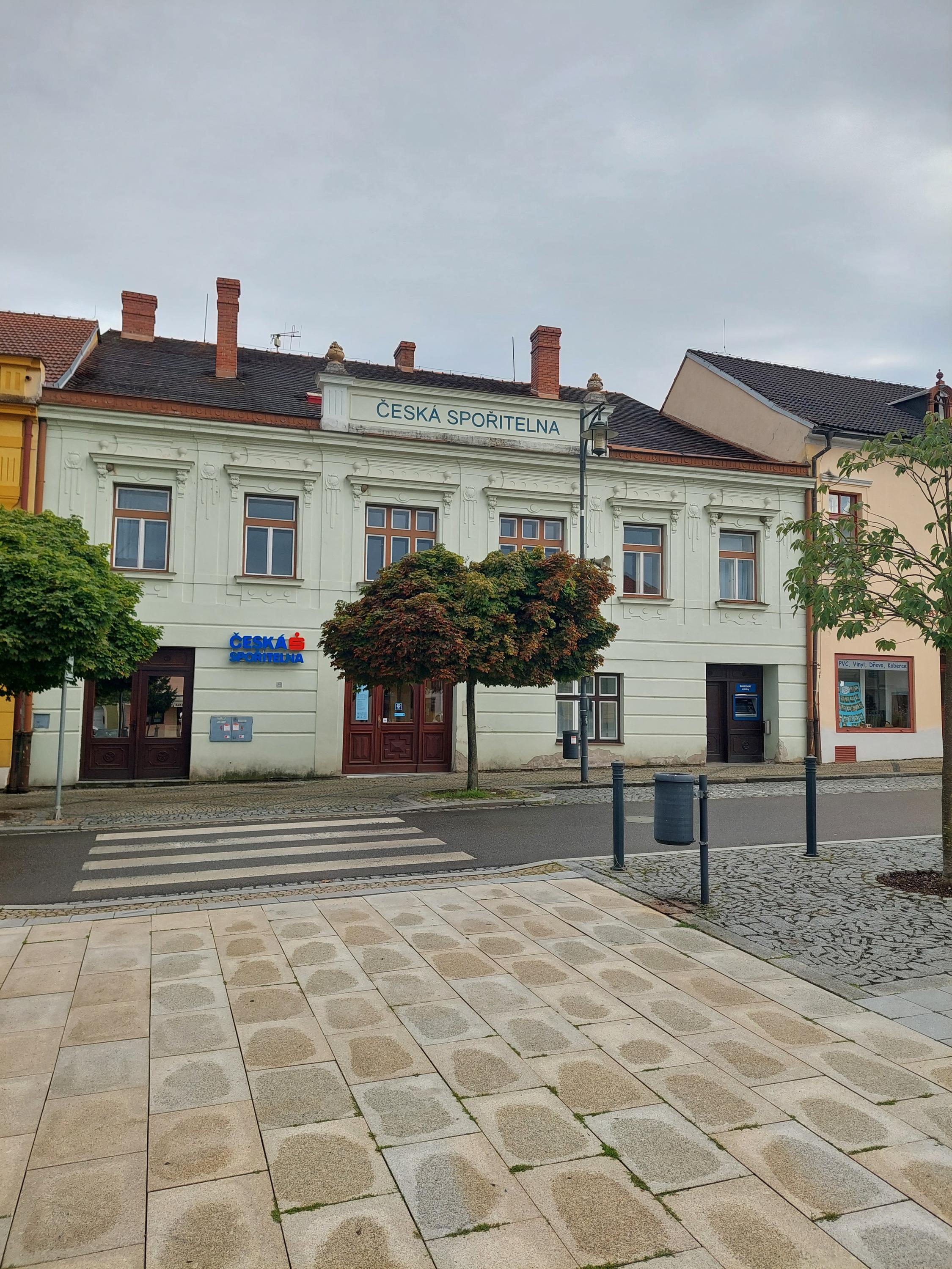 Česká spořitelna, a.s. foto 2