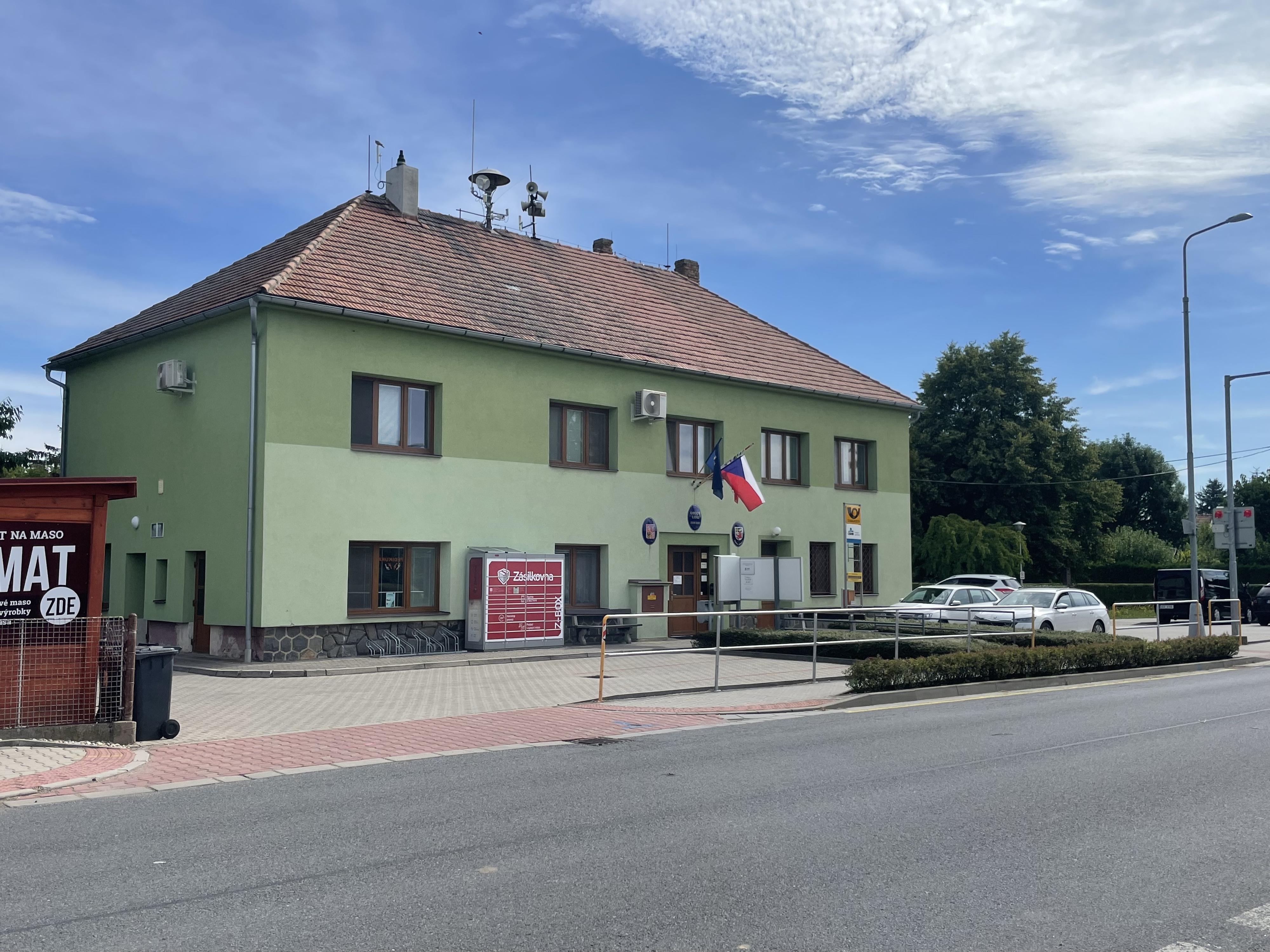 Dolní Ředice - obecní úřad foto 3