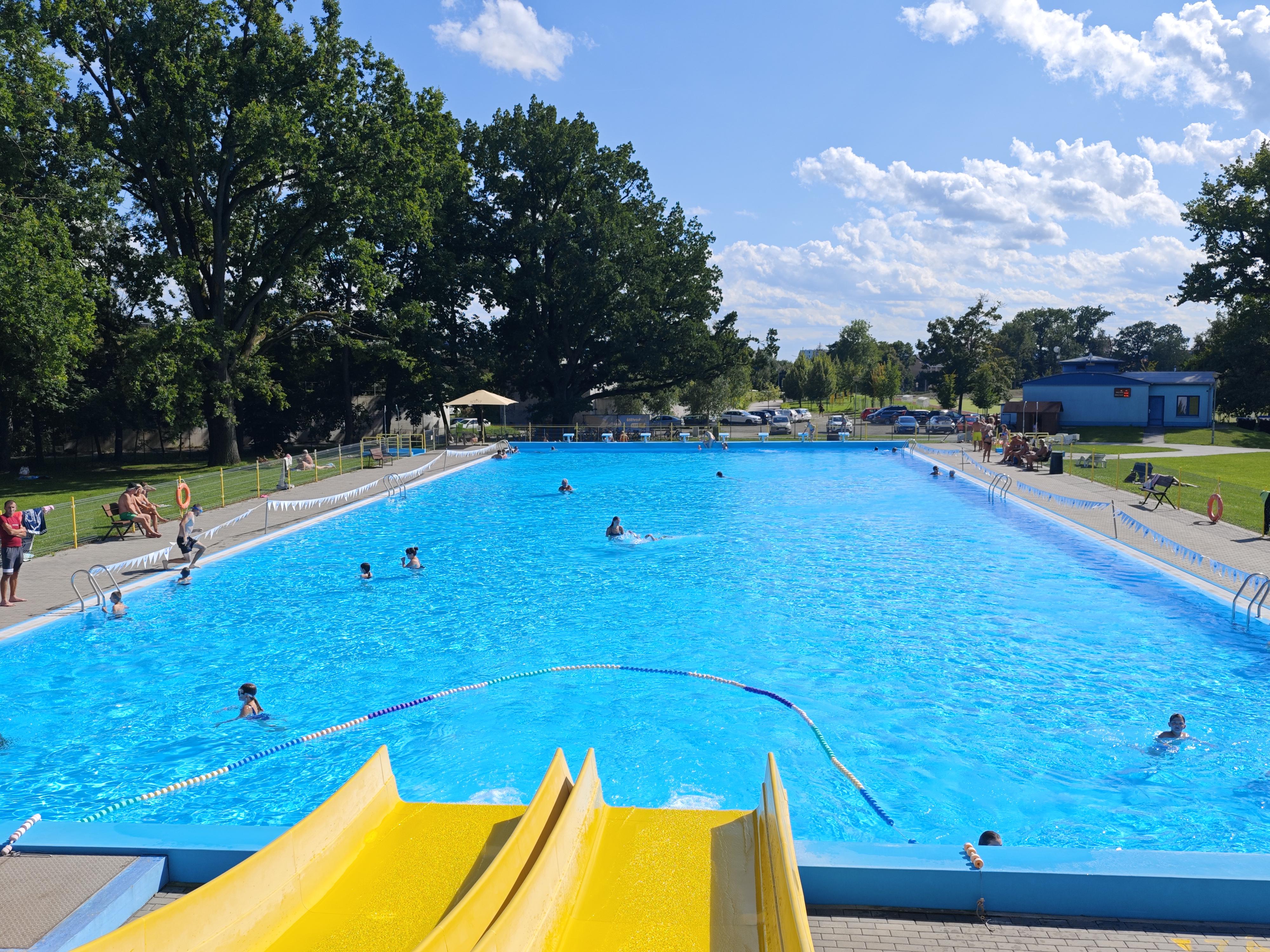 Zámecké koupaliště Holešov foto 3