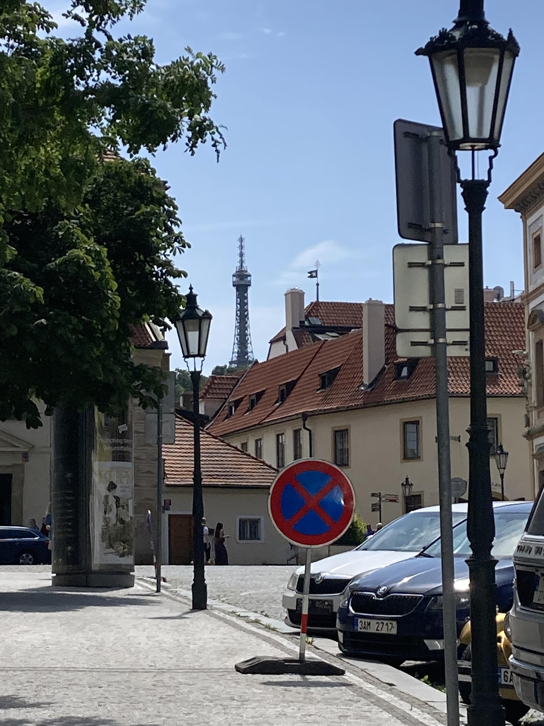 Ministerstvo zahraničních věcí ČR - ověřování listin foto 5
