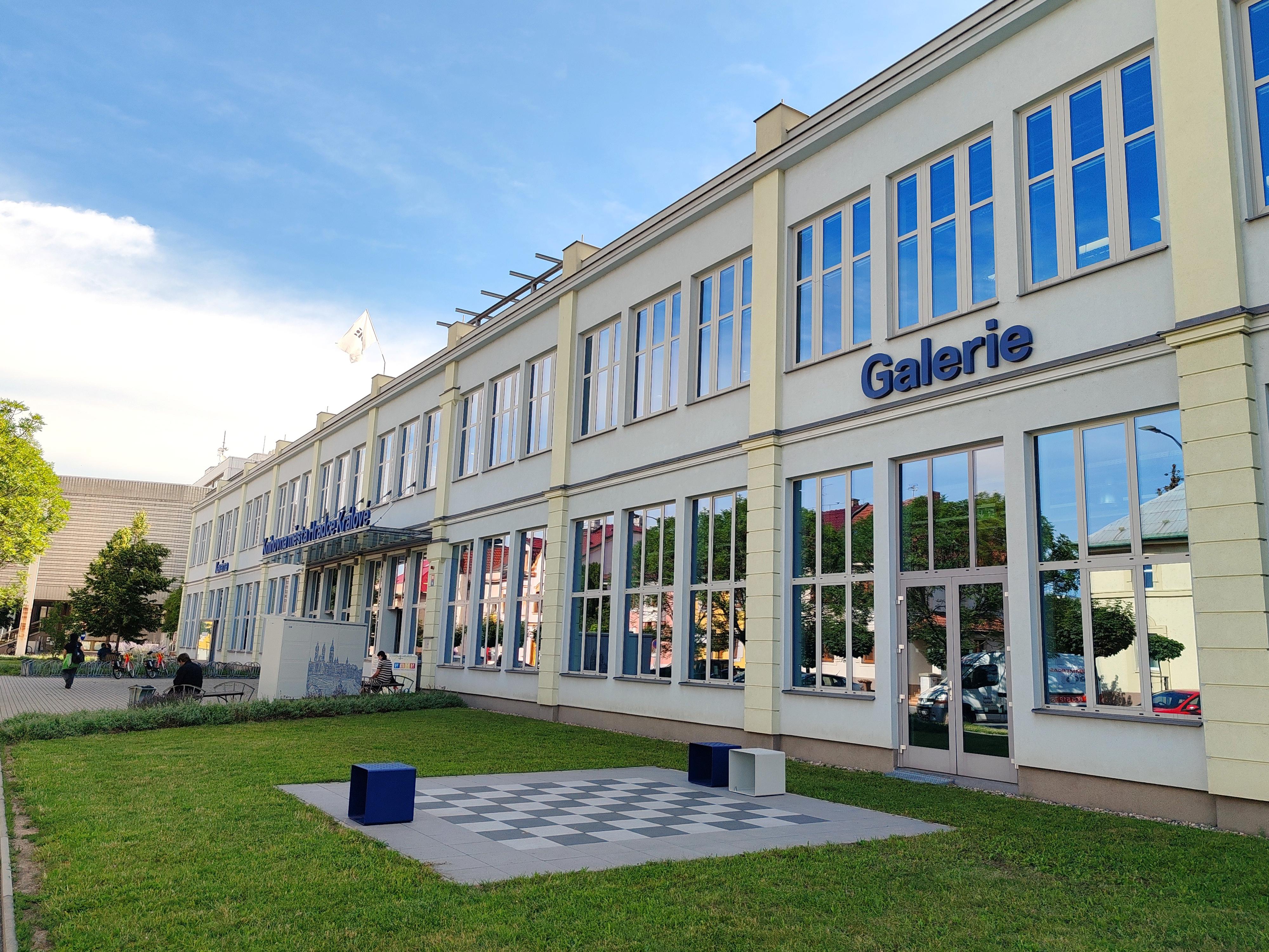 Knihovna města Hradce Králové foto 2