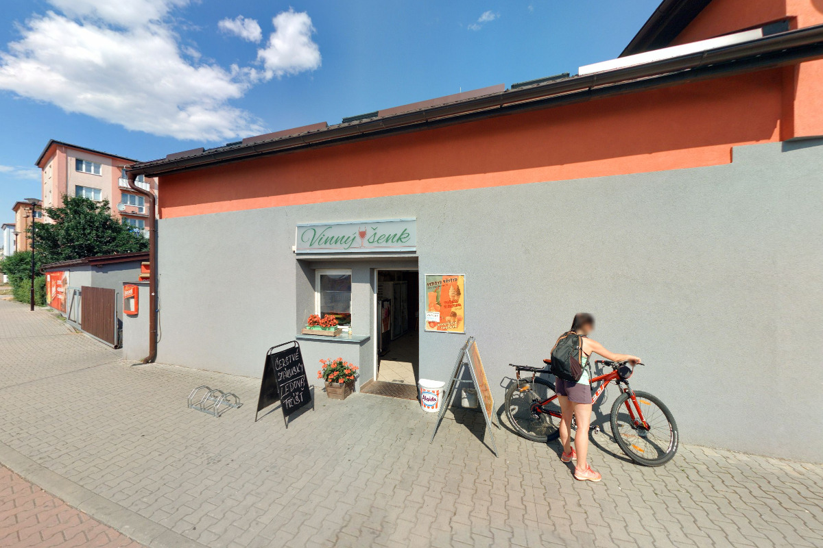 VINNÝ ŠENK Pavlína Kráčmarová