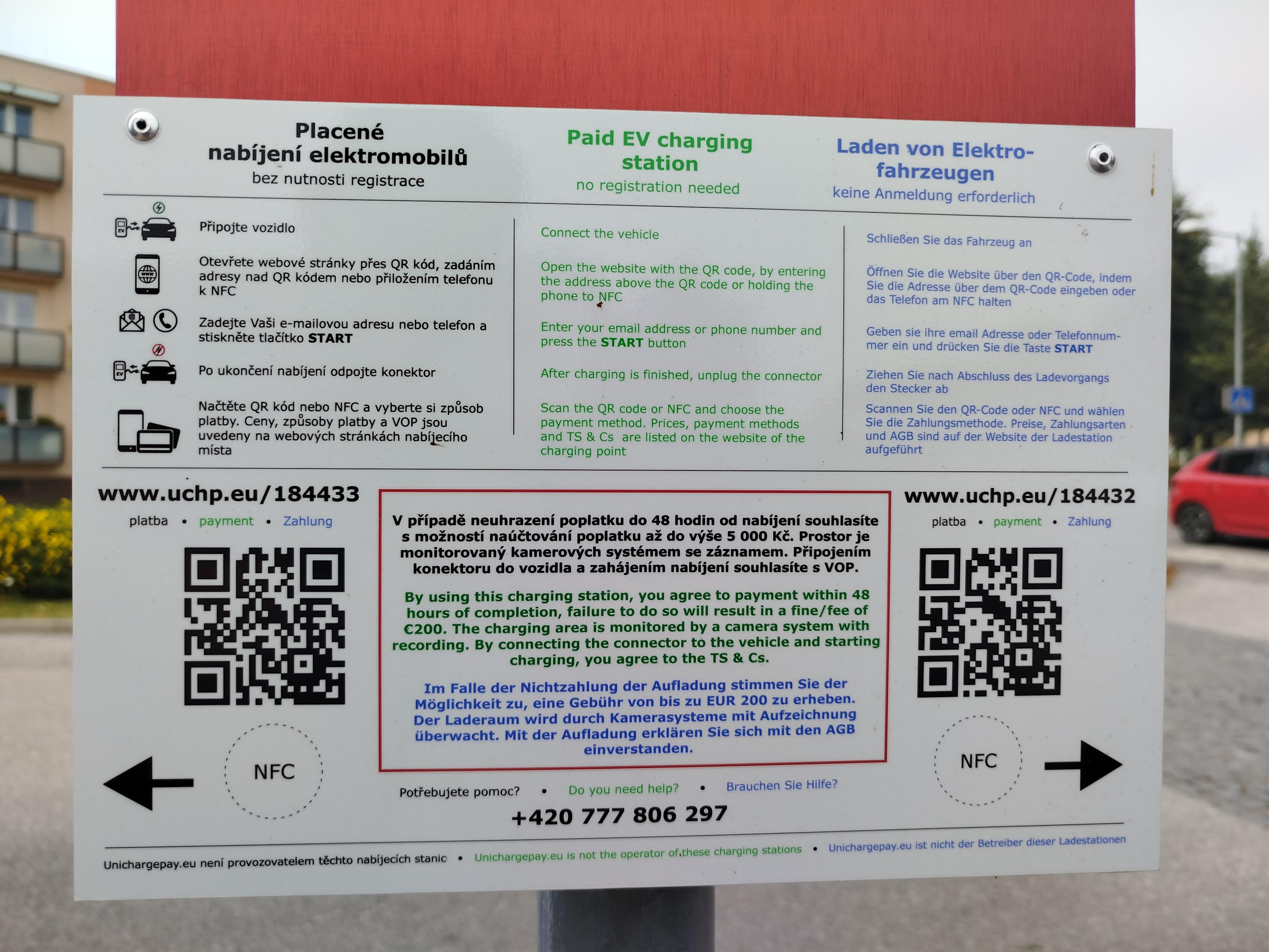 Nabíjecí stanice Tesla foto 3