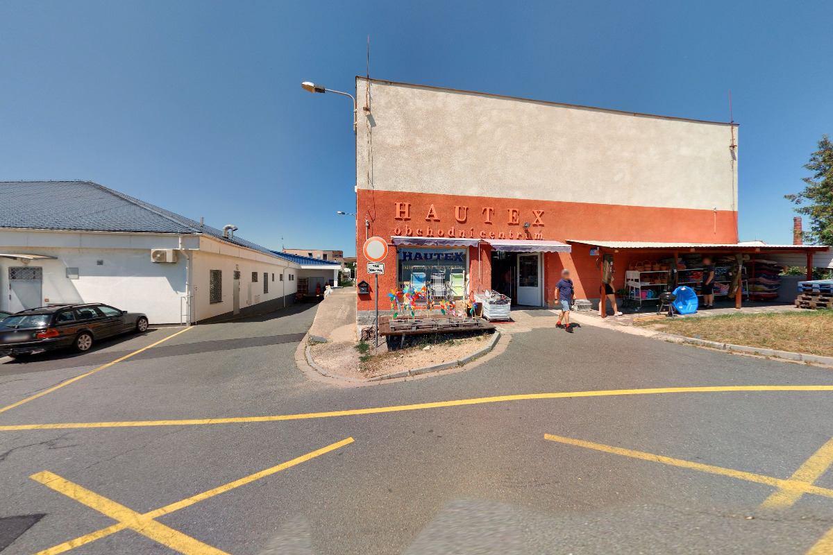 HAUTEX obchodní centrum