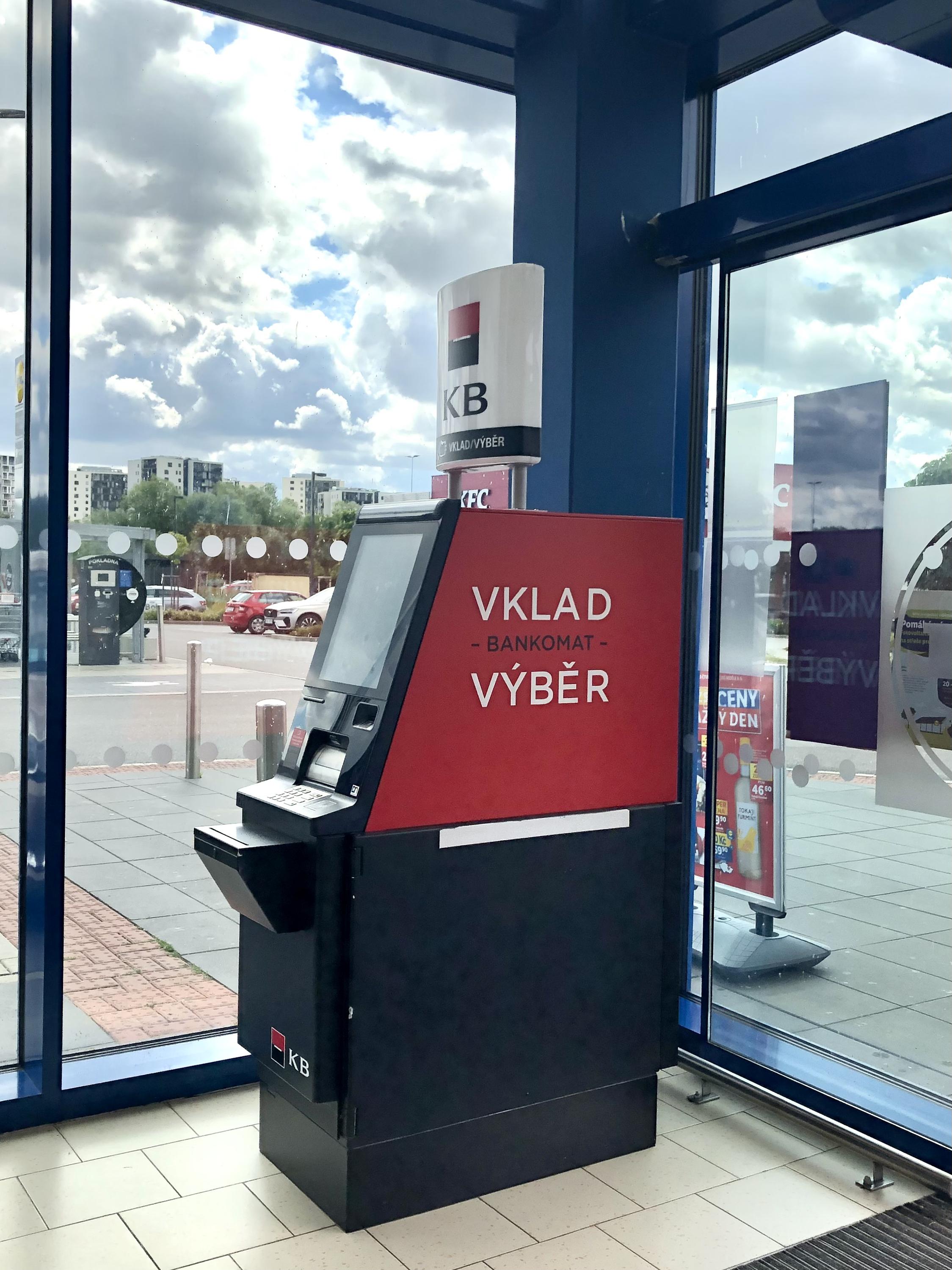 Bankomat Komerční banky foto 4
