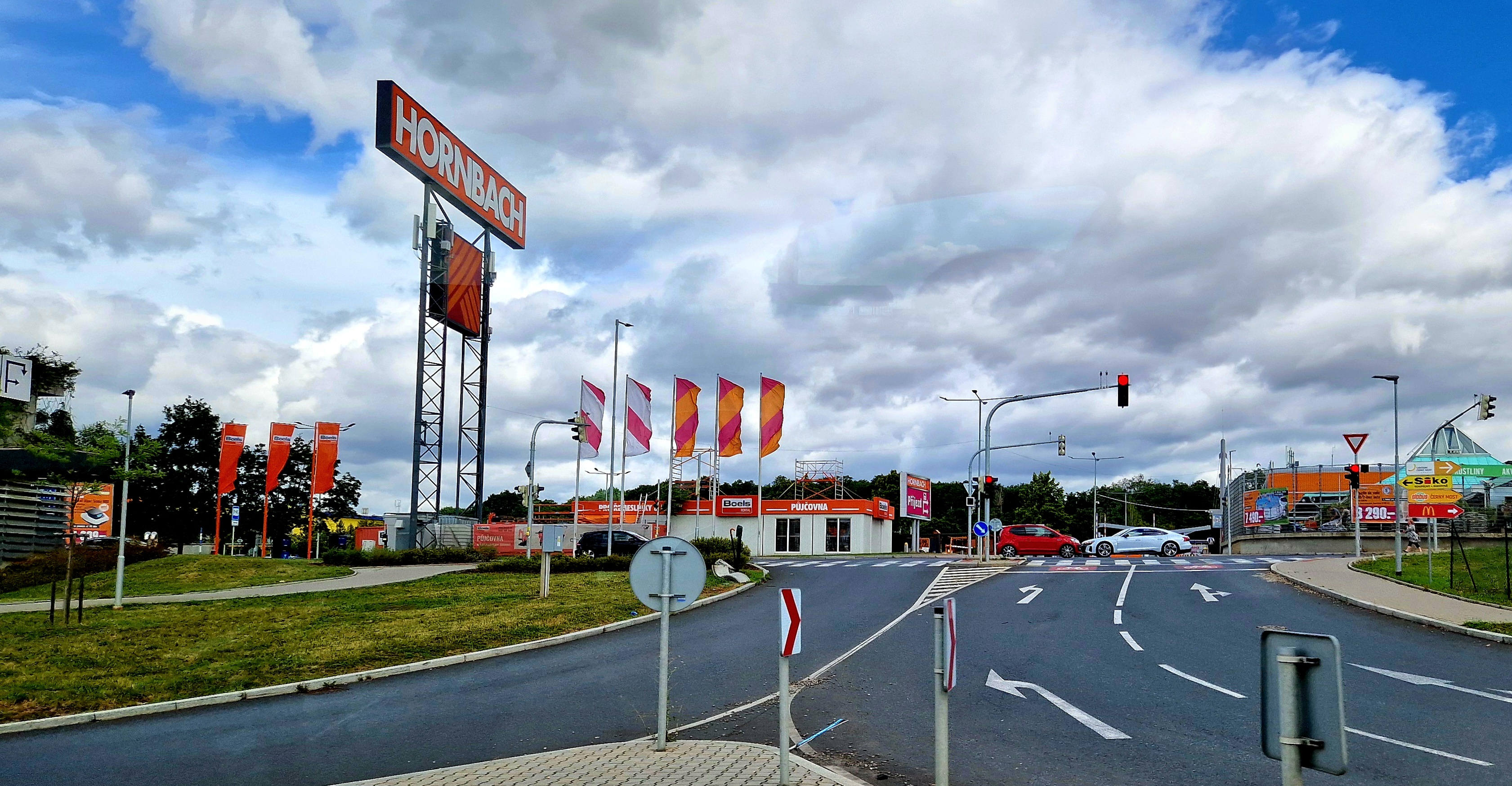 HORNBACH foto 3