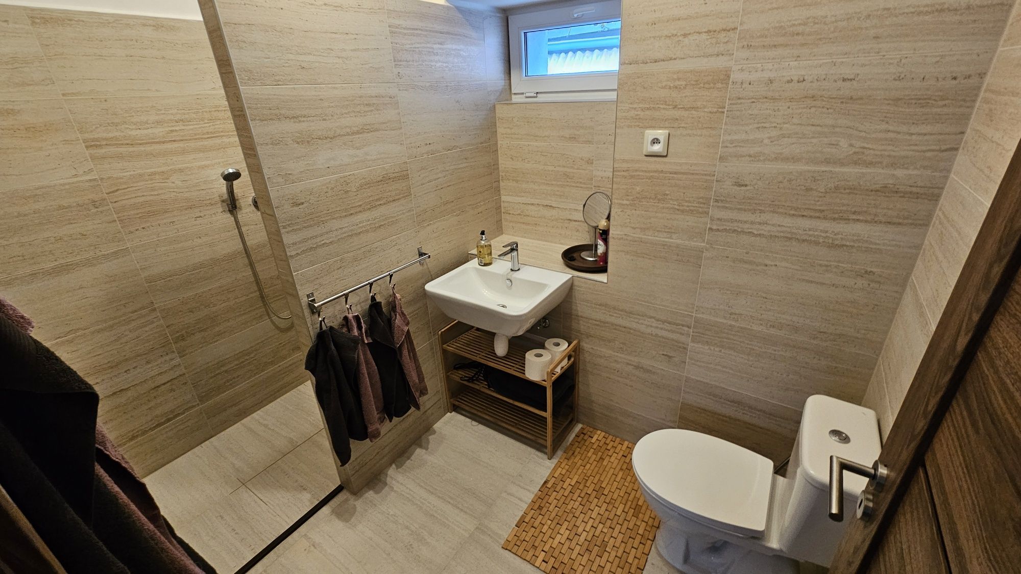 Podmlýnská 232 foto 2