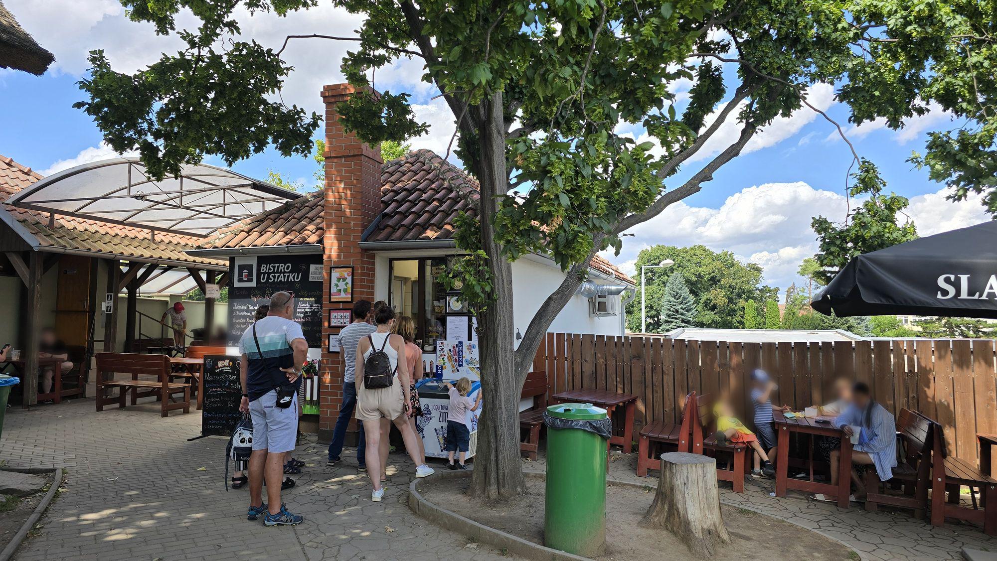 Bistro u statku foto 3