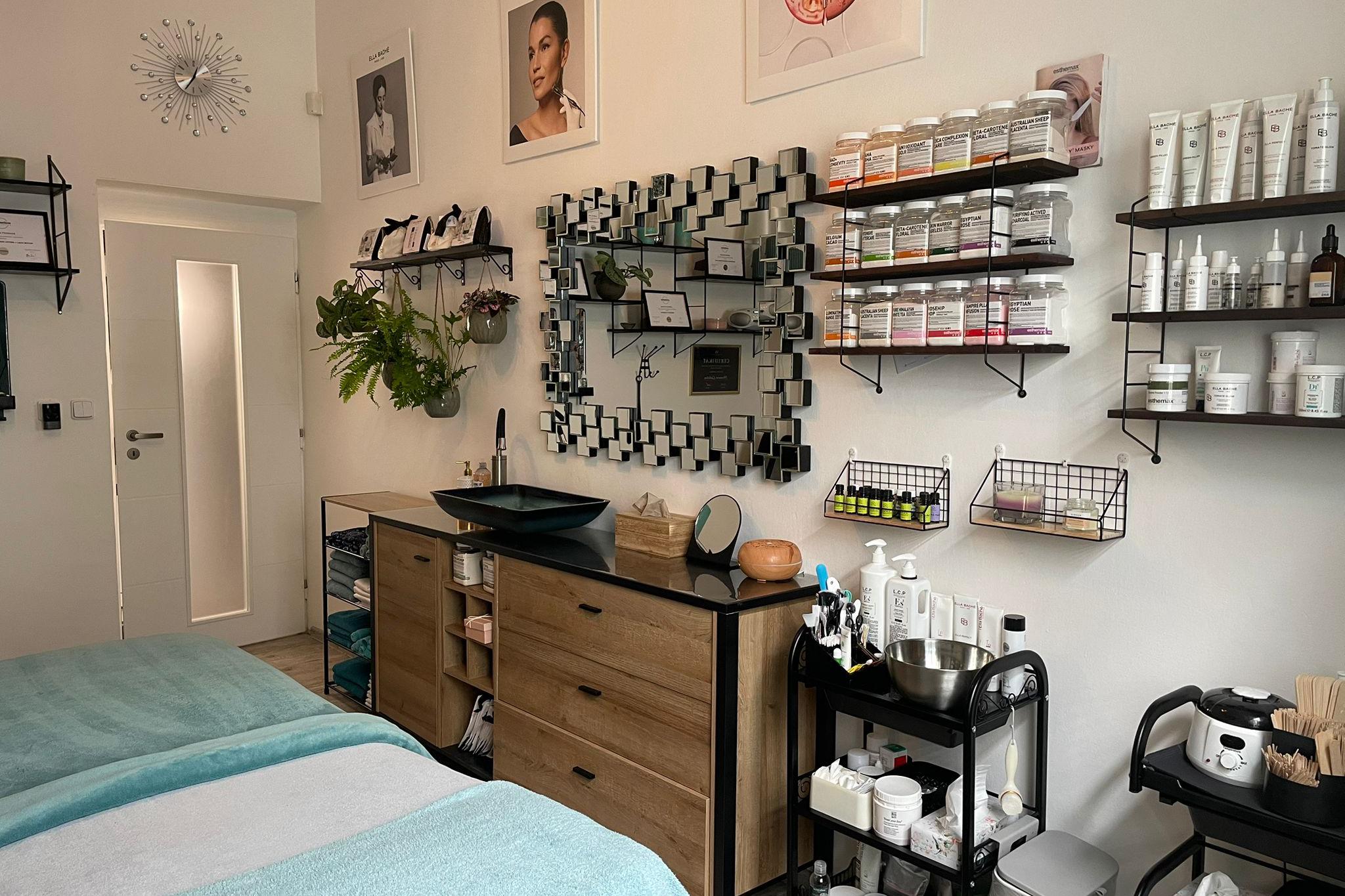 Beauty Salon LA-FLOR