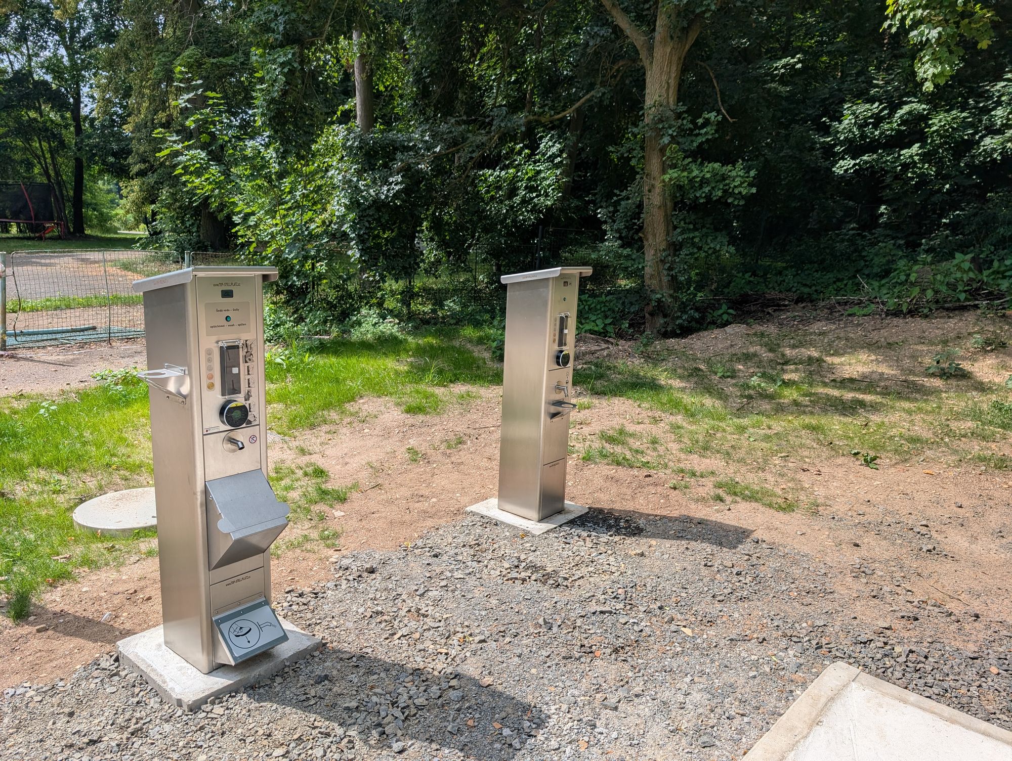 Stellplatz Brozany nad Ohří foto 3