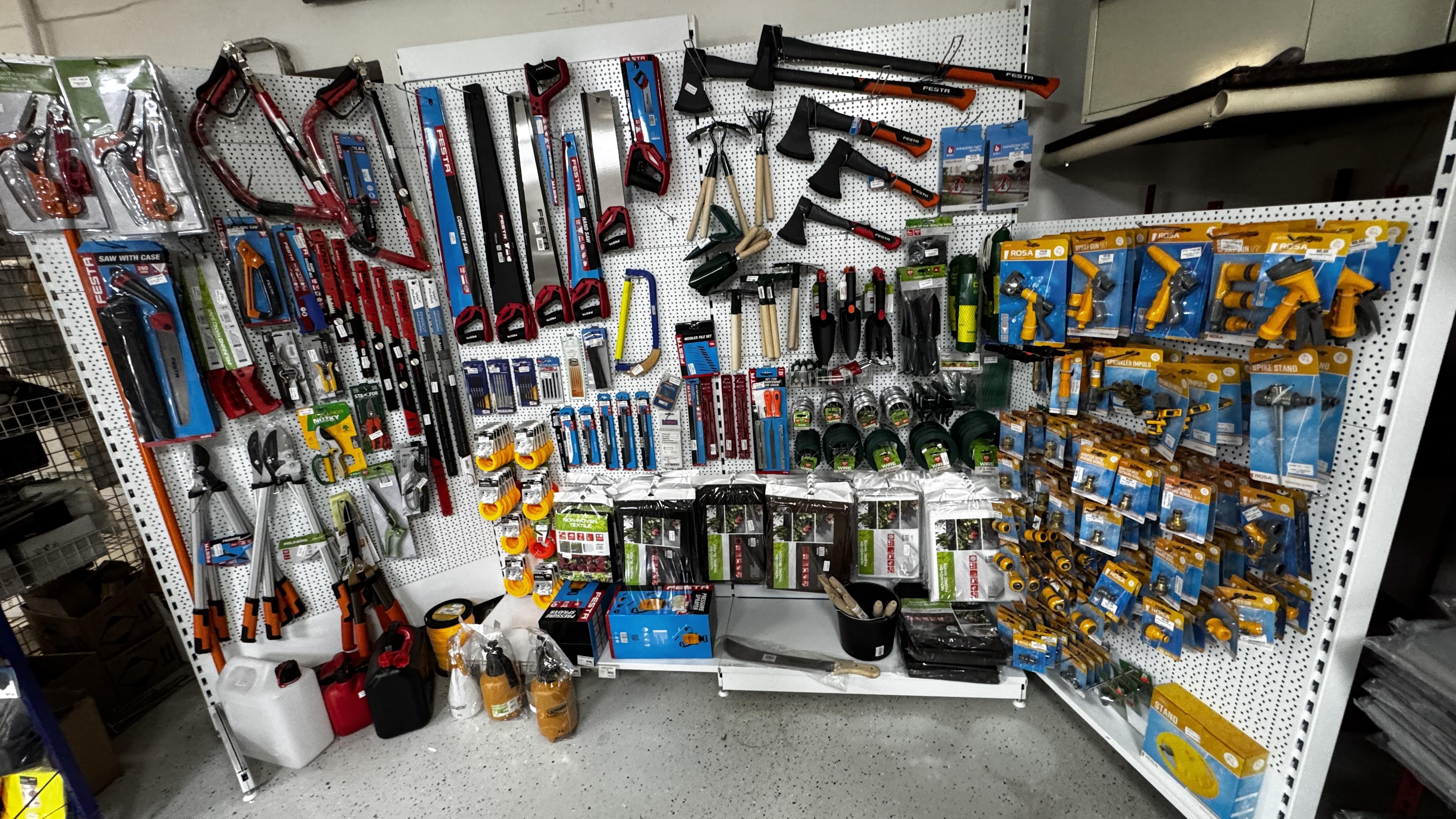 Stavebniny a železářství Vokoun foto 3