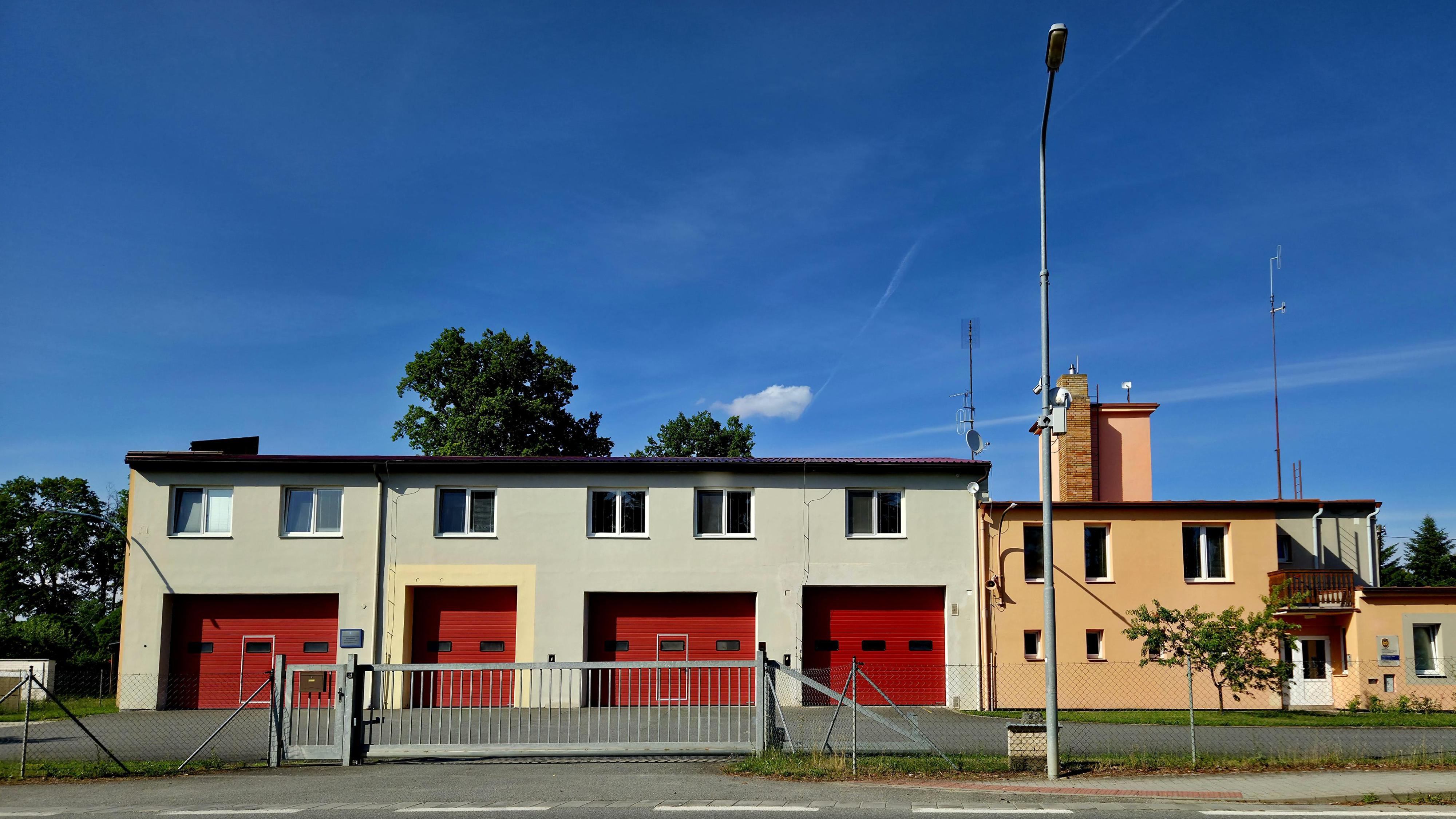 Hasičský záchranný sbor Jihočeského kraje - Požární stanice Soběslav foto 1