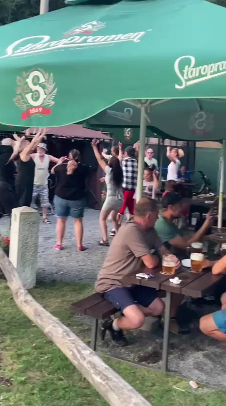 Občerstvení Kouřovka Na Libřici foto 2 (náhled videa)