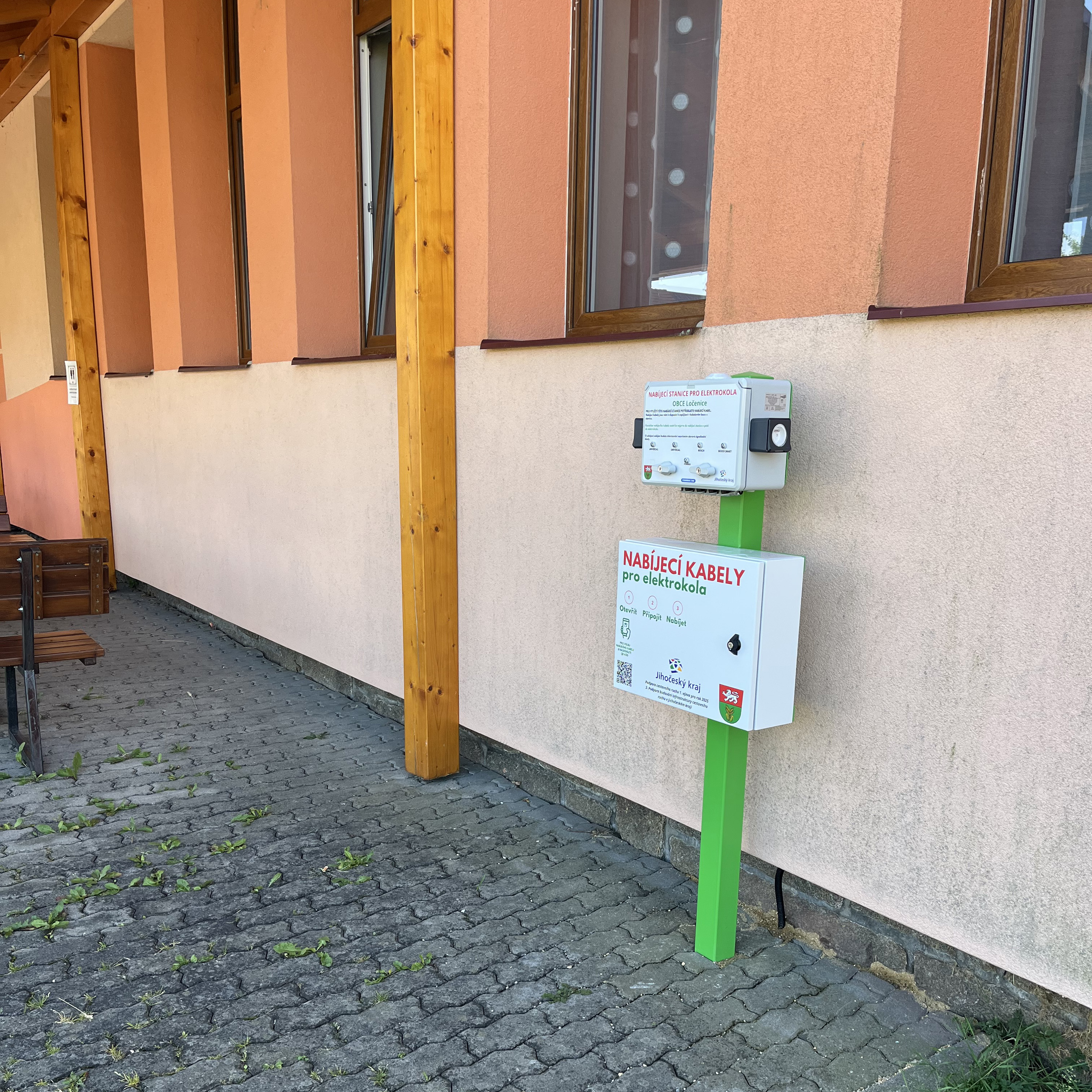 Nabíjecí stanice Restaurace pod Ločenickým vrchem