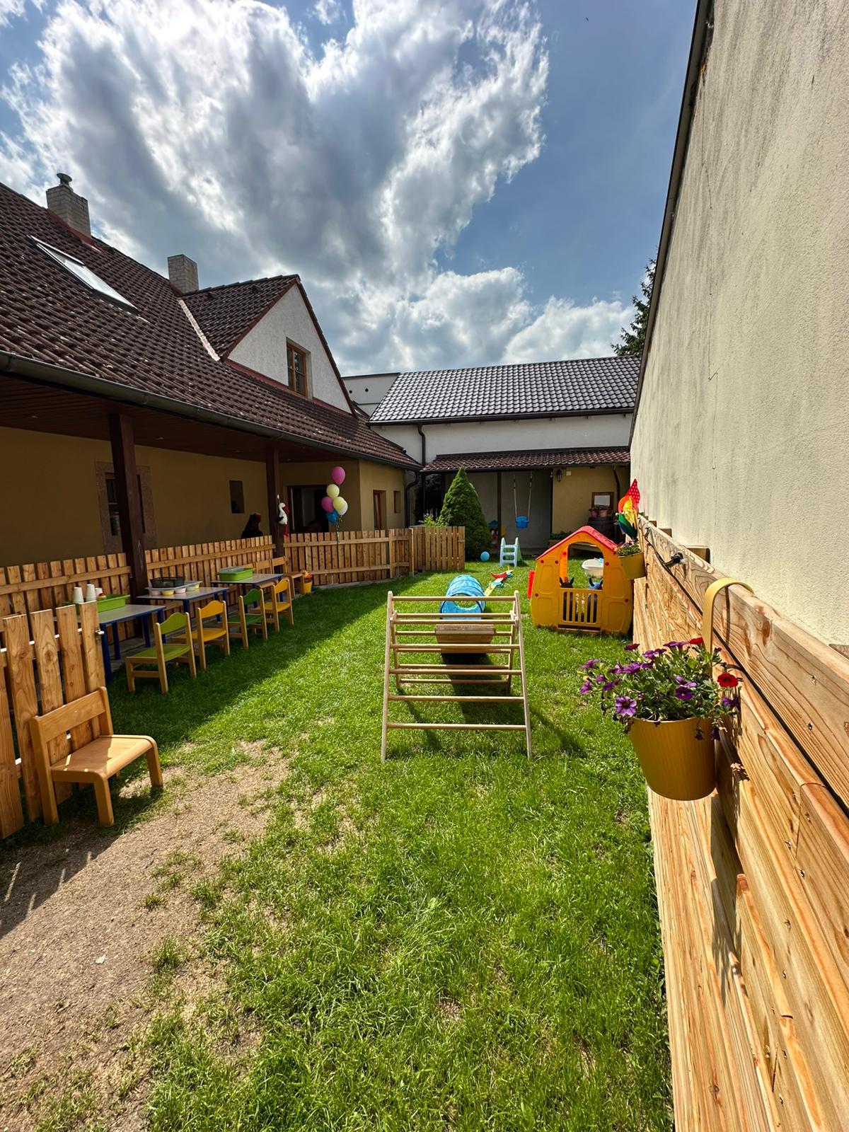 Maxíkova jazyková školka a jesle foto 3