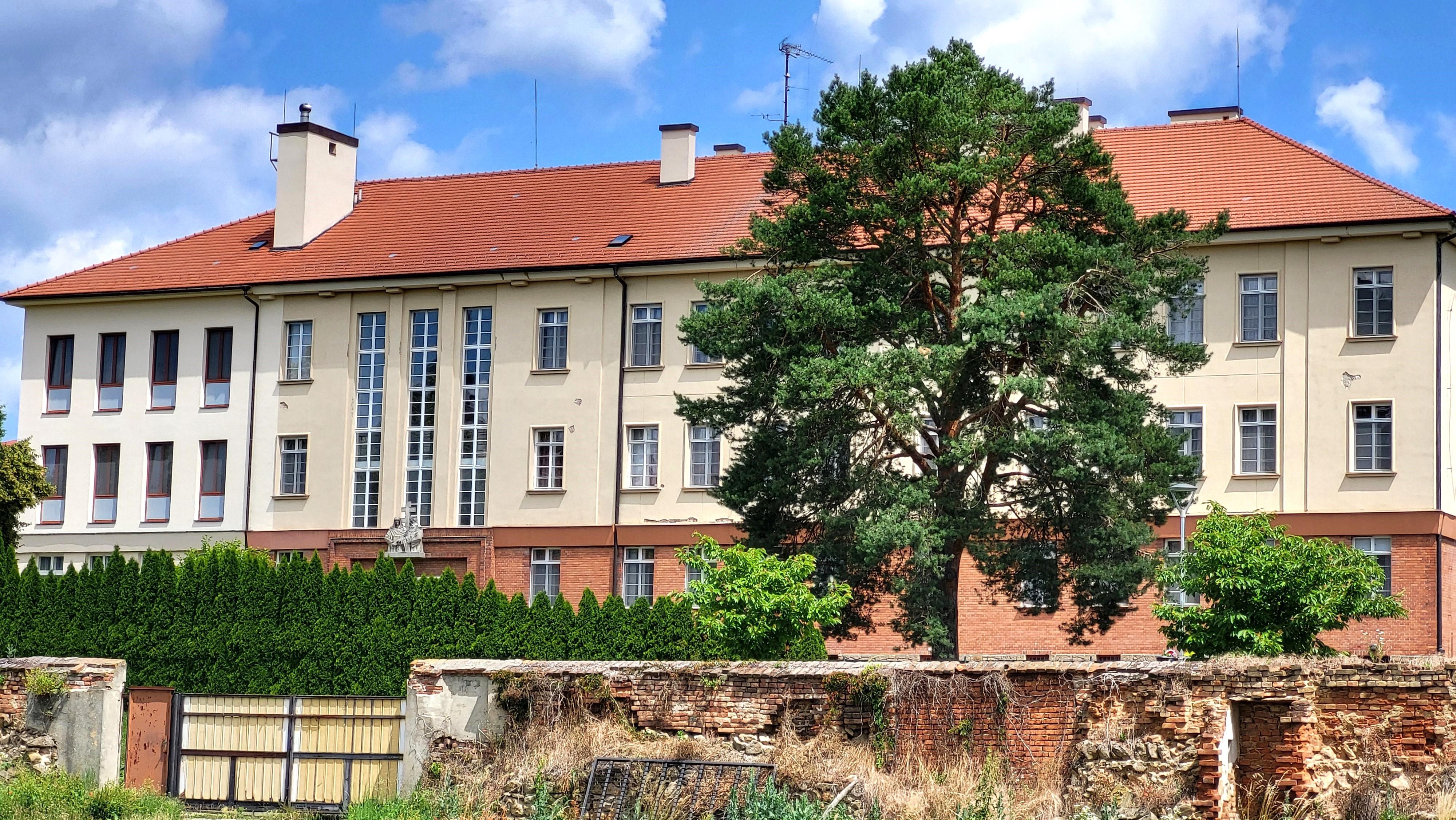 Charitní domov pro řeholnice Velehrad