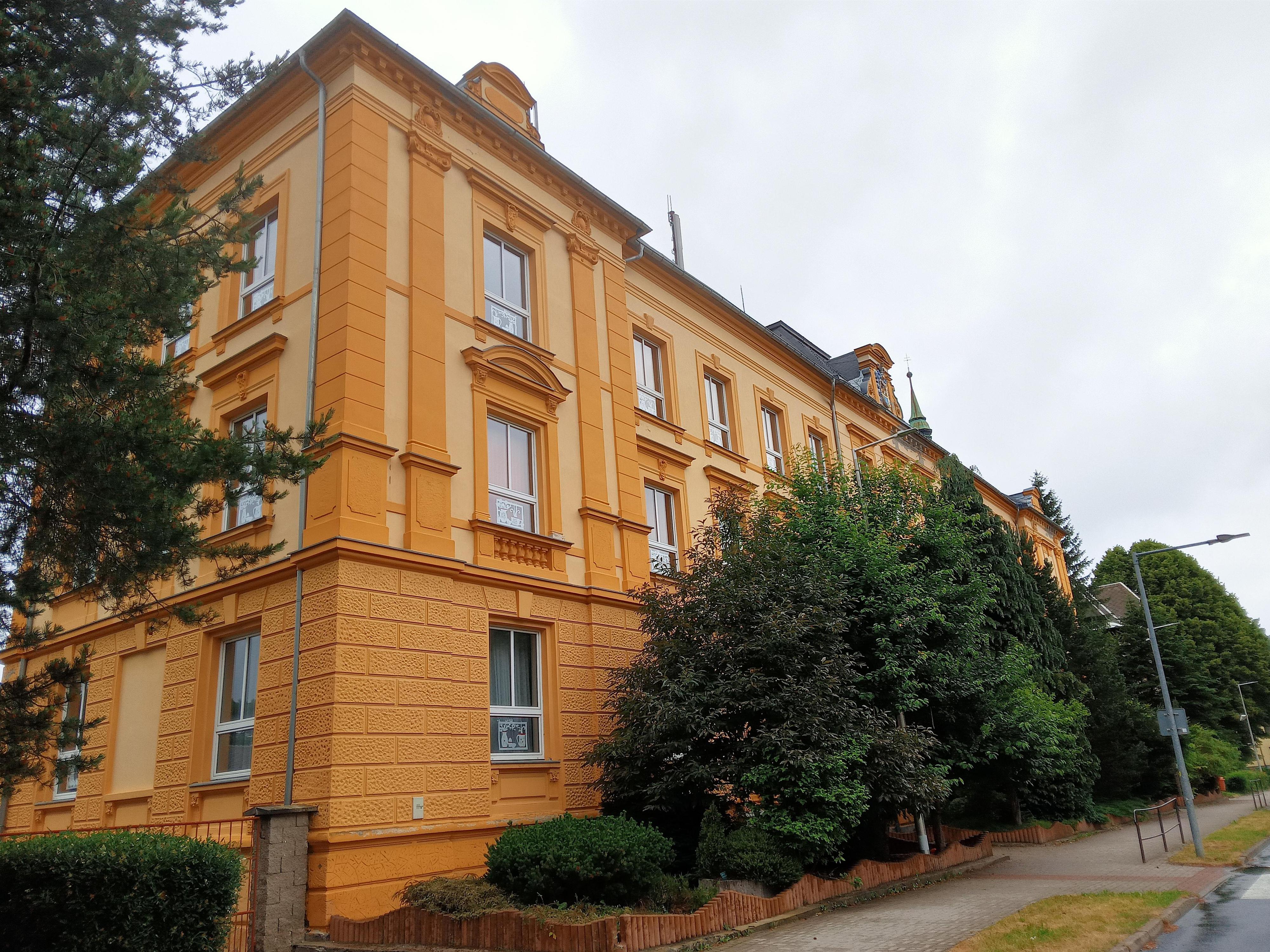 Základní škola a Mateřská škola Vejprty foto 5