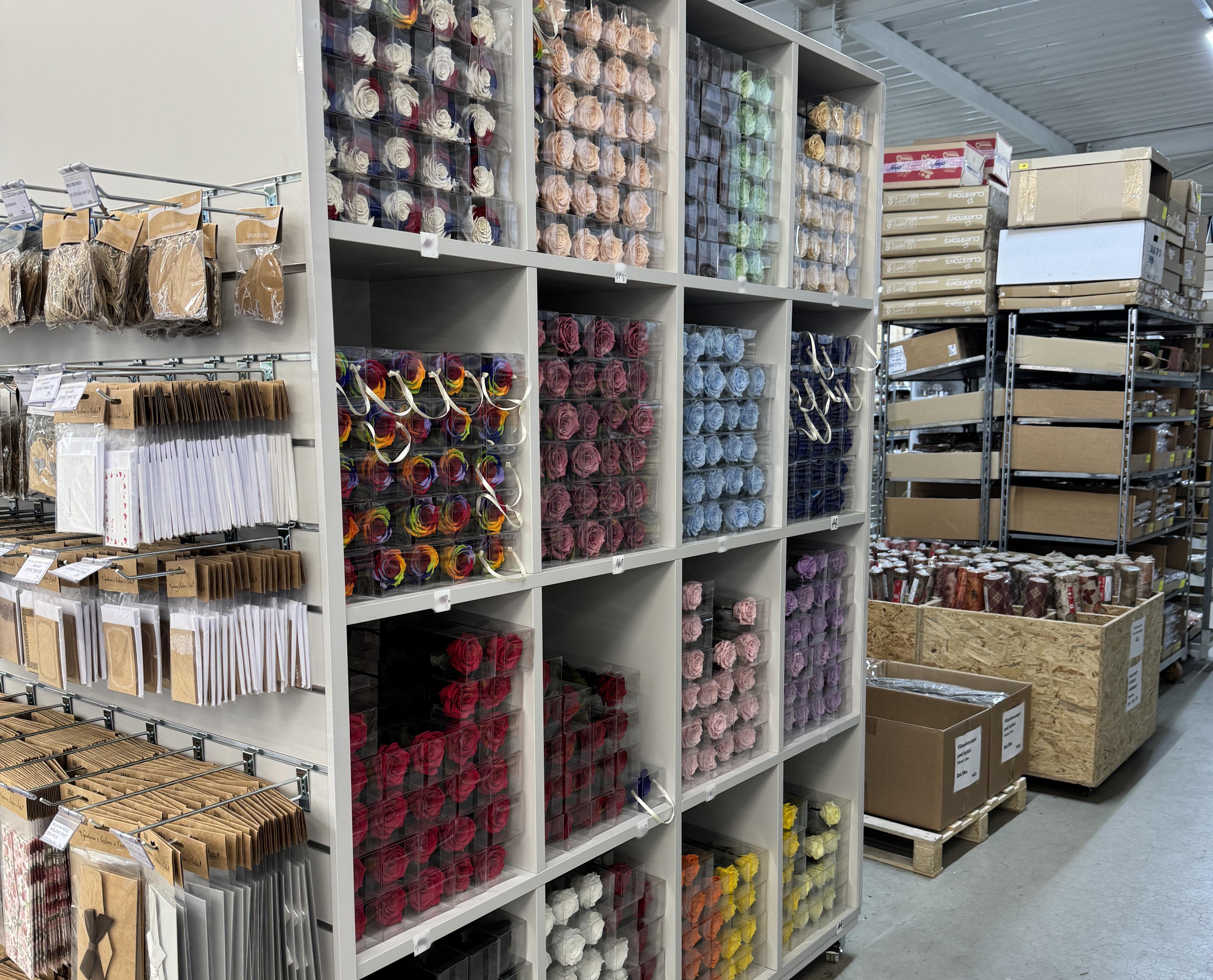 Vonekl s.r.o./ velkoobchod květin a doplňků foto 6