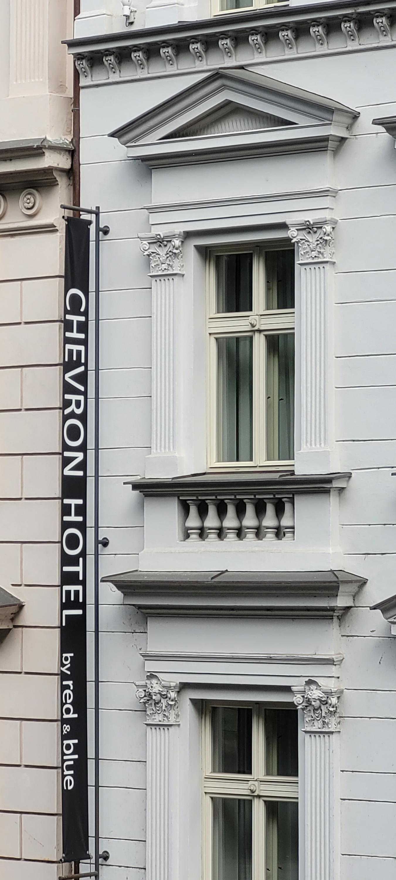 Chevron Hotel foto 1