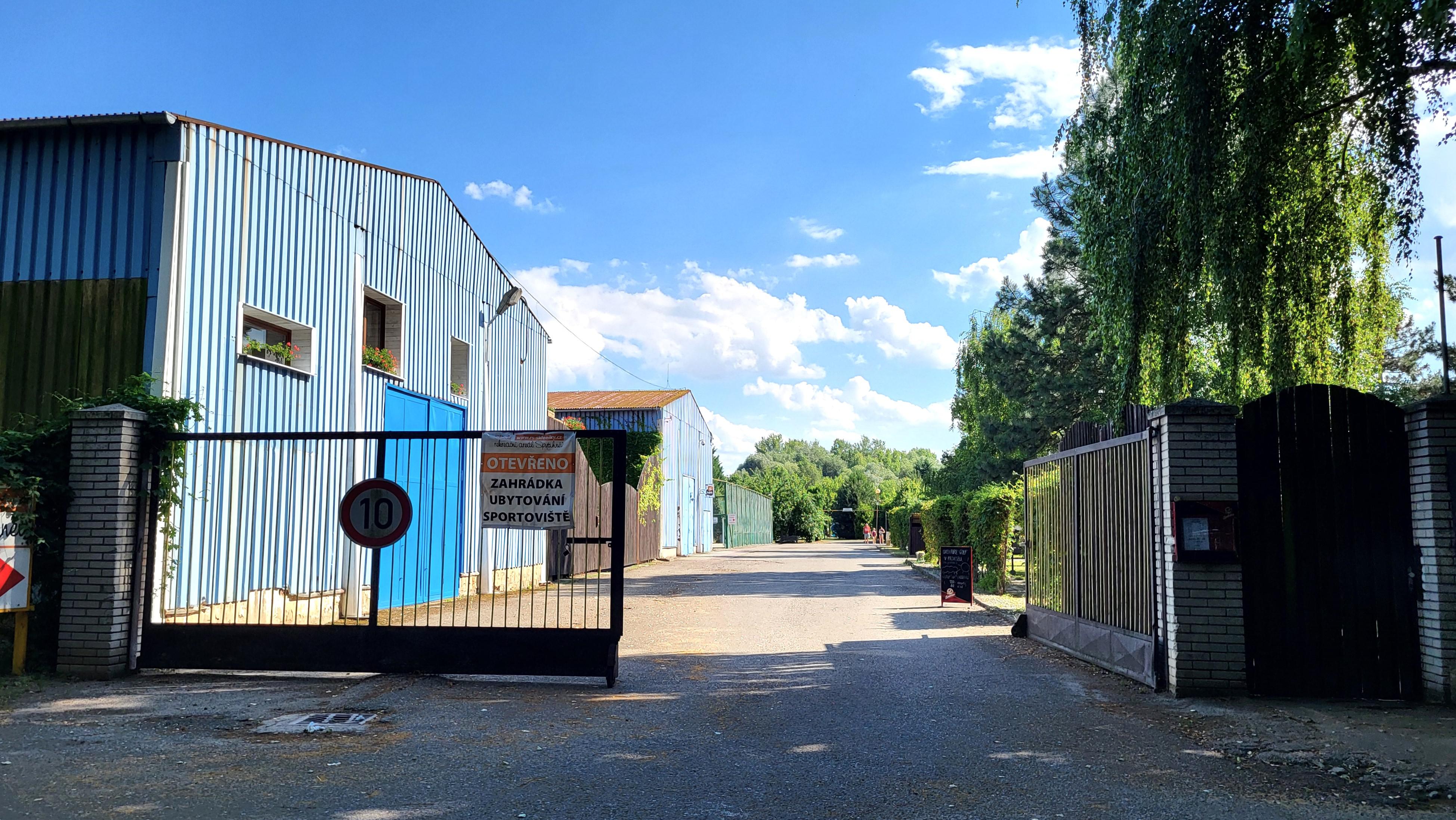 Rekreační areál Skleníky Spytihněv foto 5