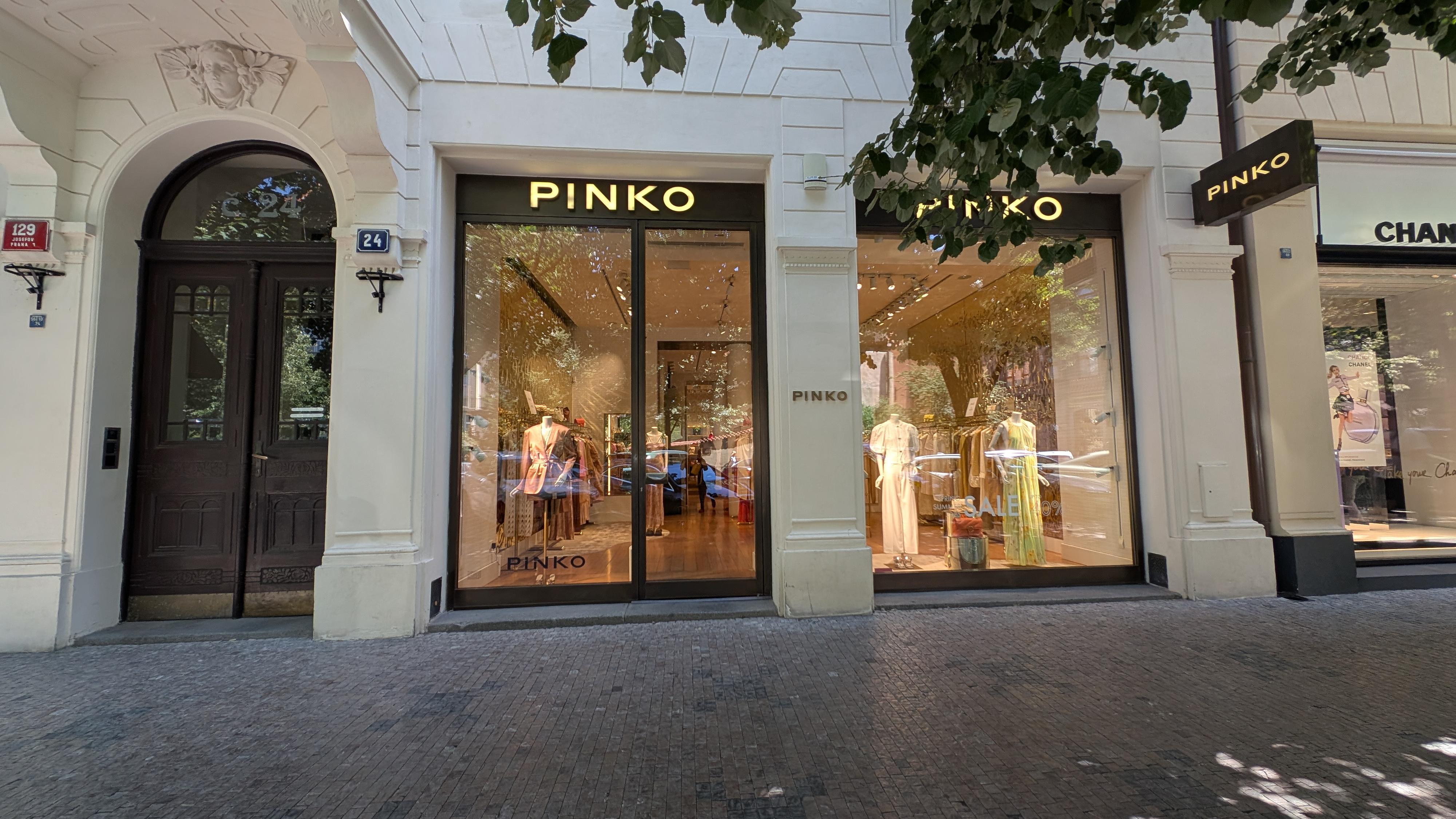 PINKO foto 2