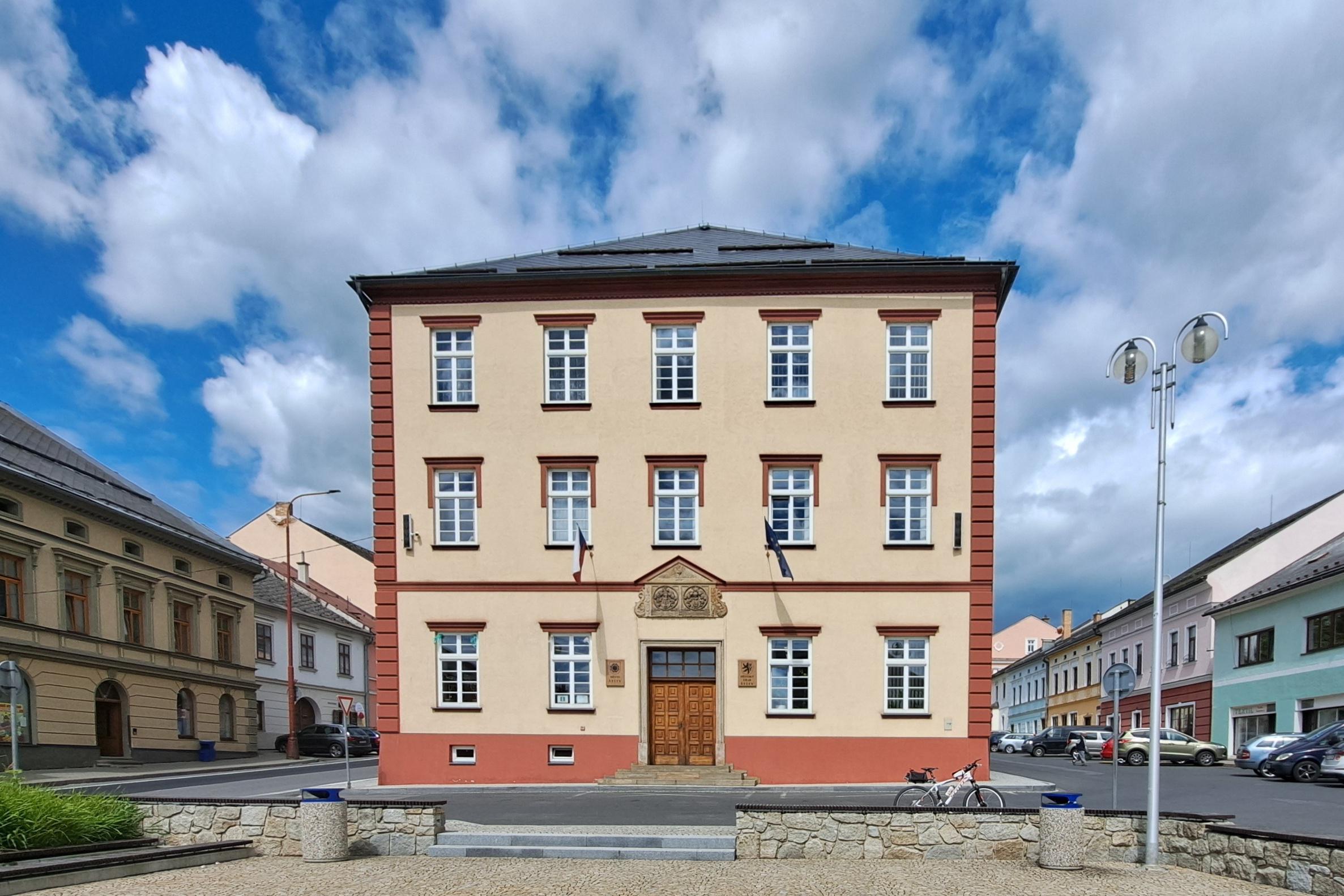 Štíty - městský úřad foto 3