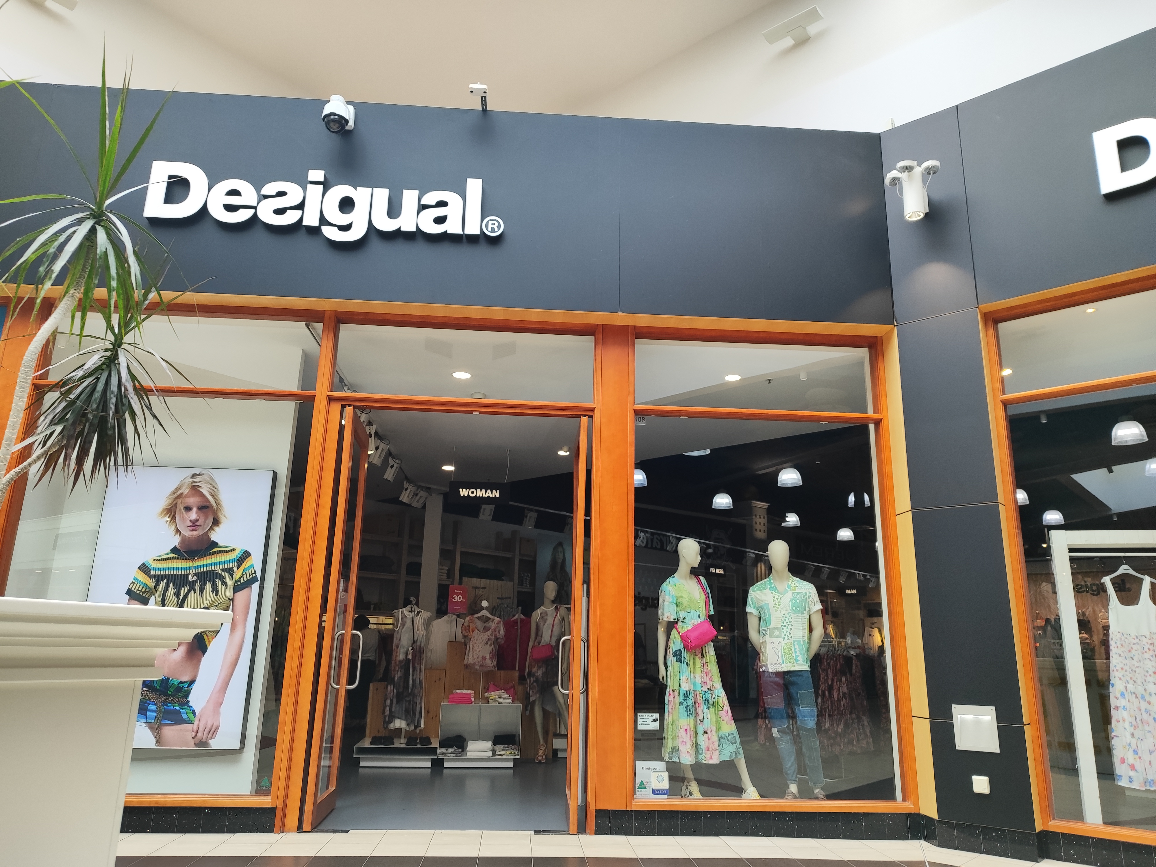 Desigual foto 2