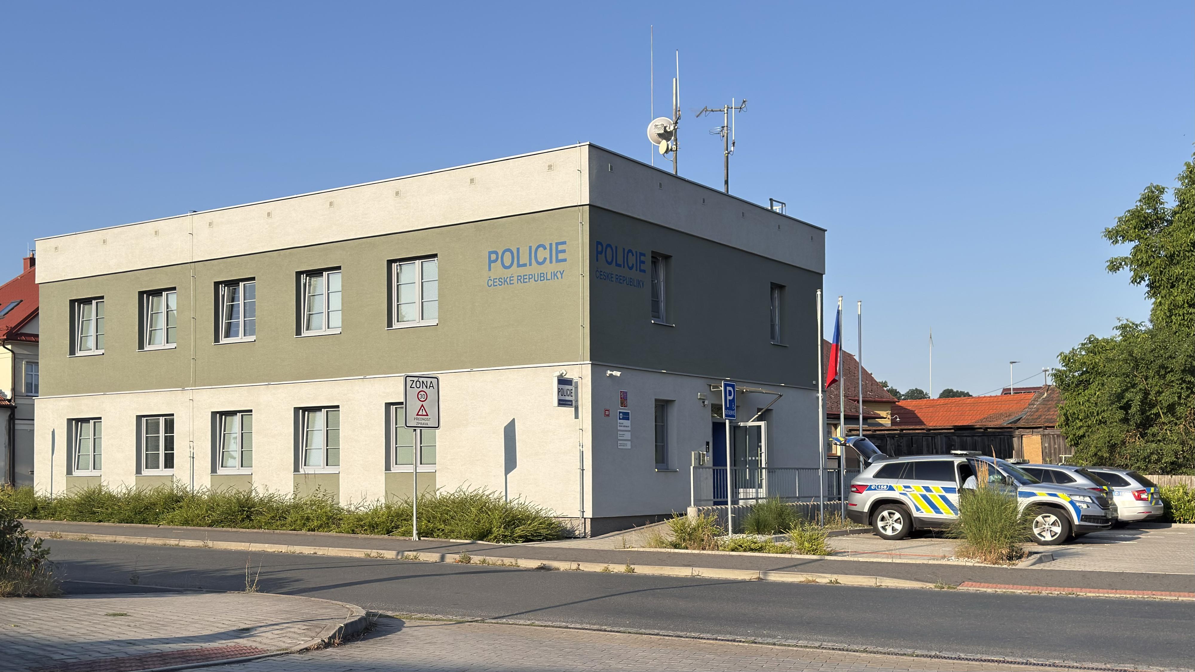 Policie ČR - Obvodní oddělení Horšovský Týn foto 2