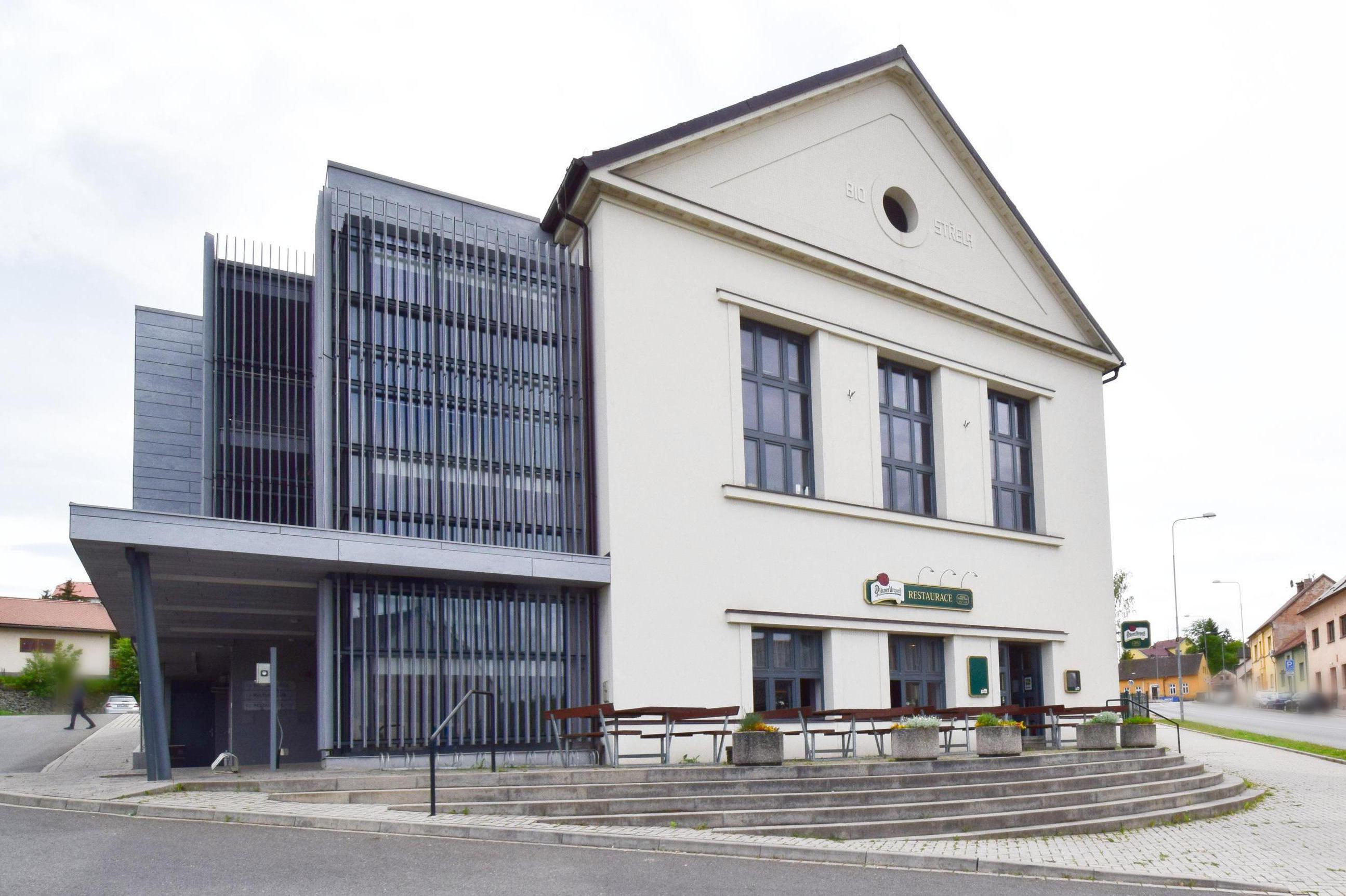 Kulturní dům v Plasích