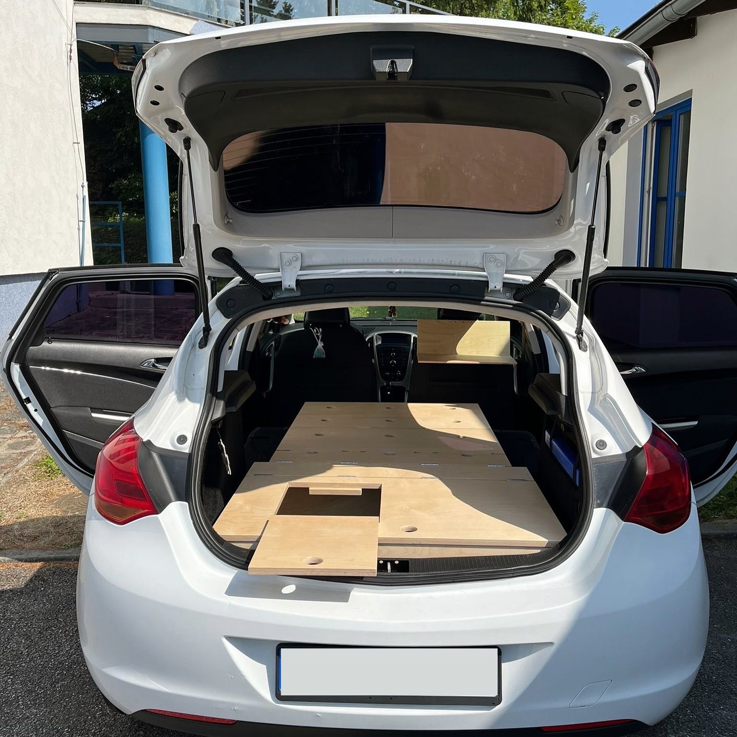 Vestavby do vozidel foto 2