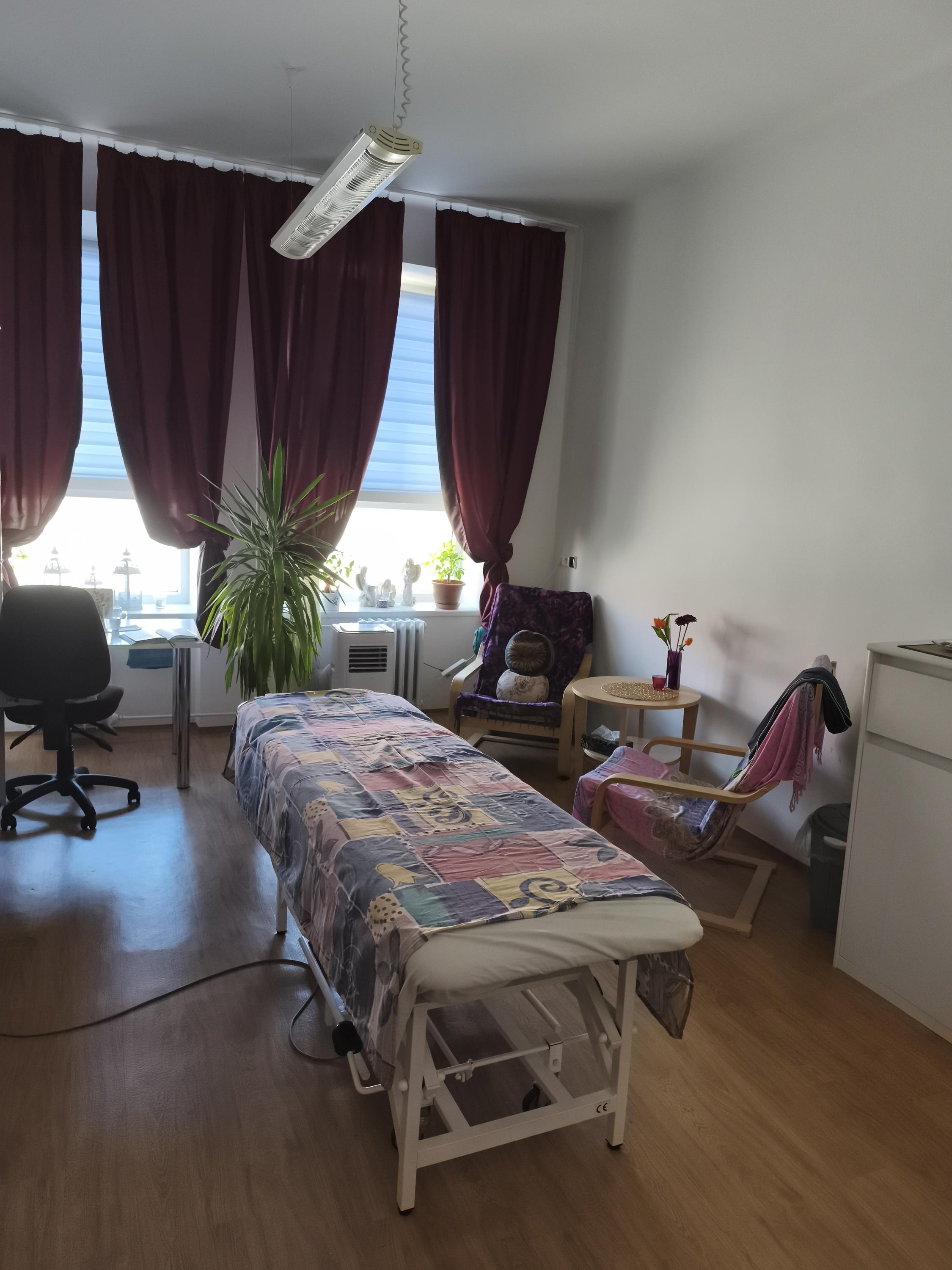 Alča Třezalka masáže foto 2