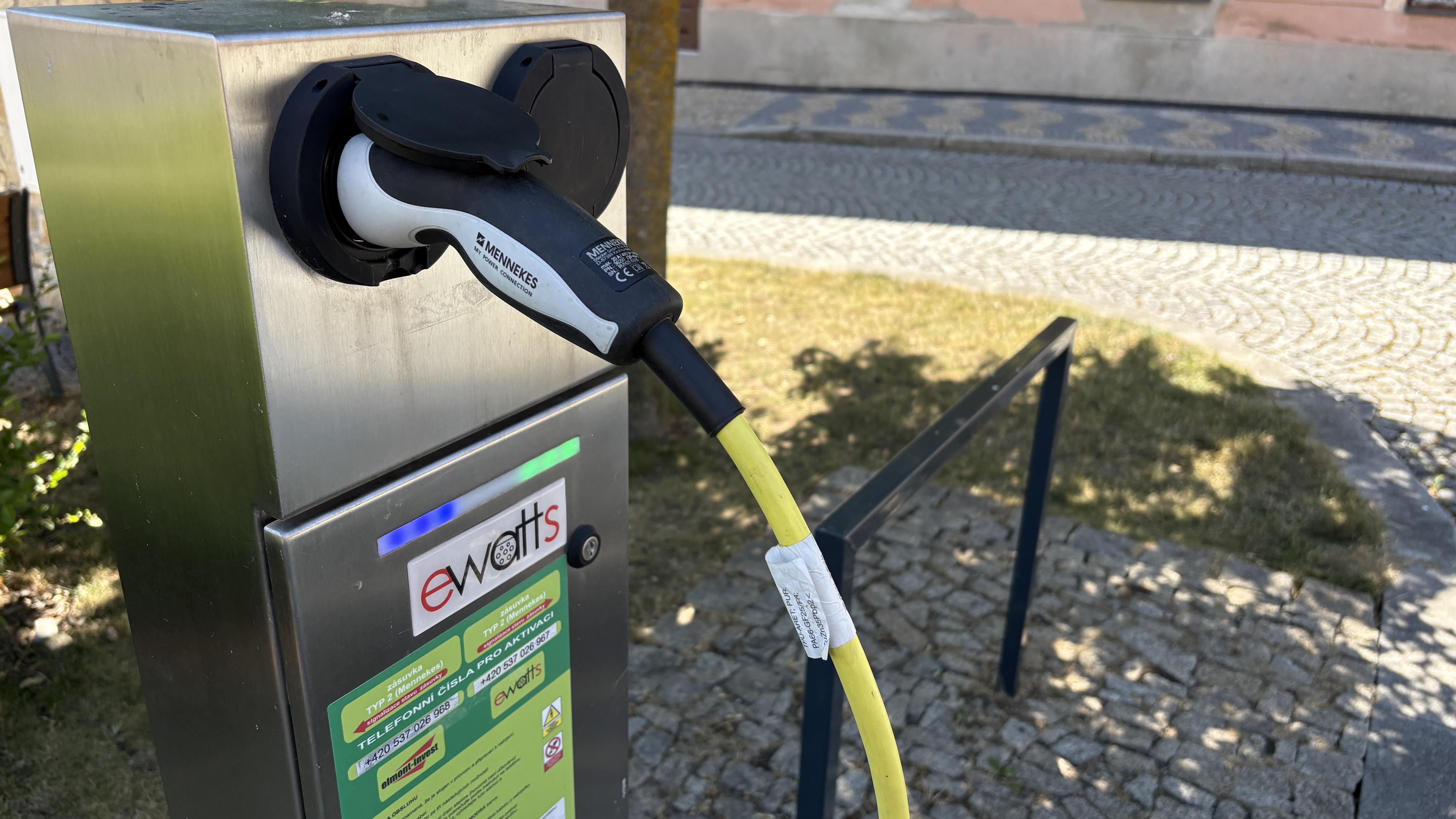 Město Bechyně - nabíjecí stanice foto 5