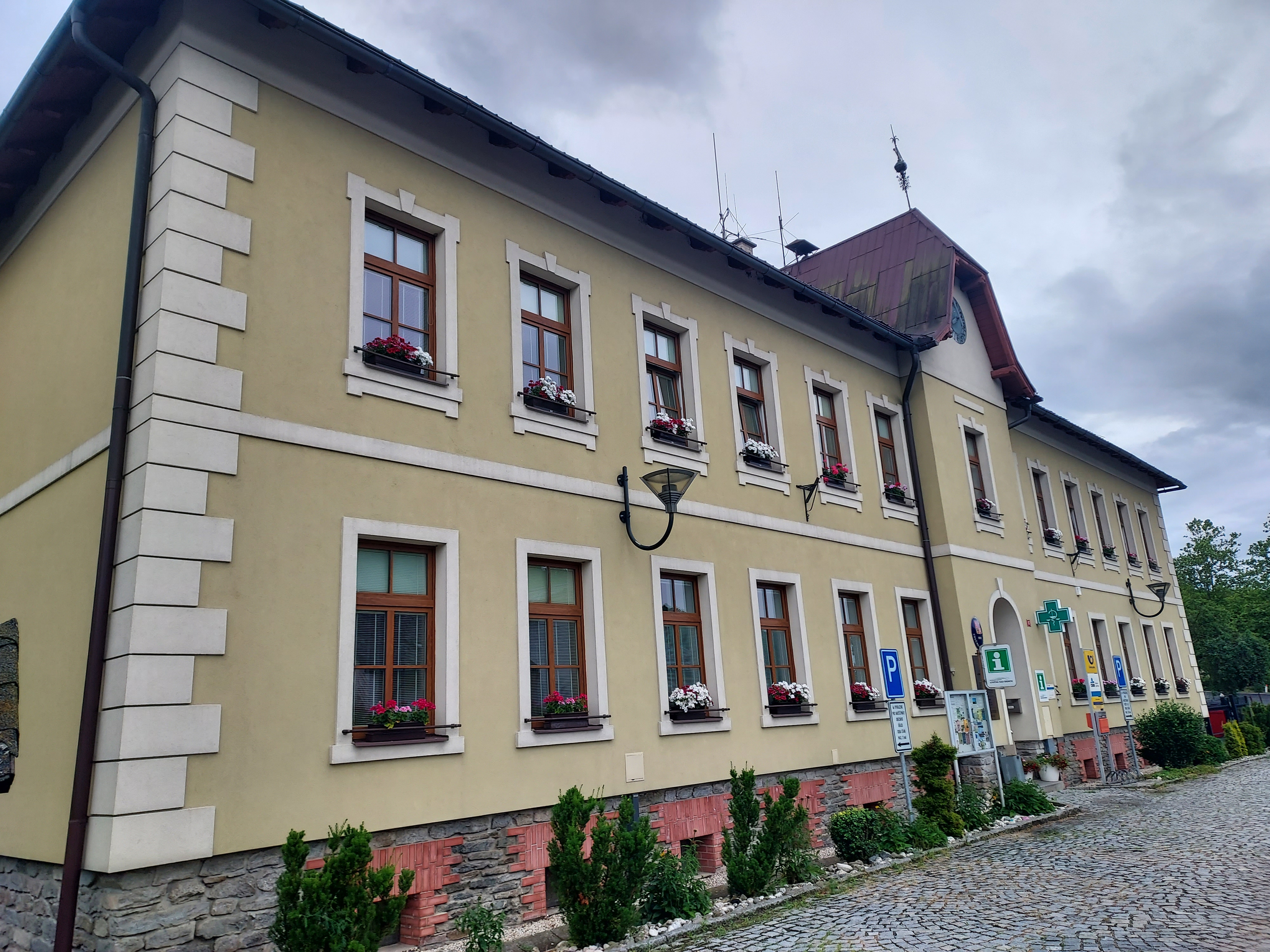 Loučná nad Desnou - obecní úřad foto 5