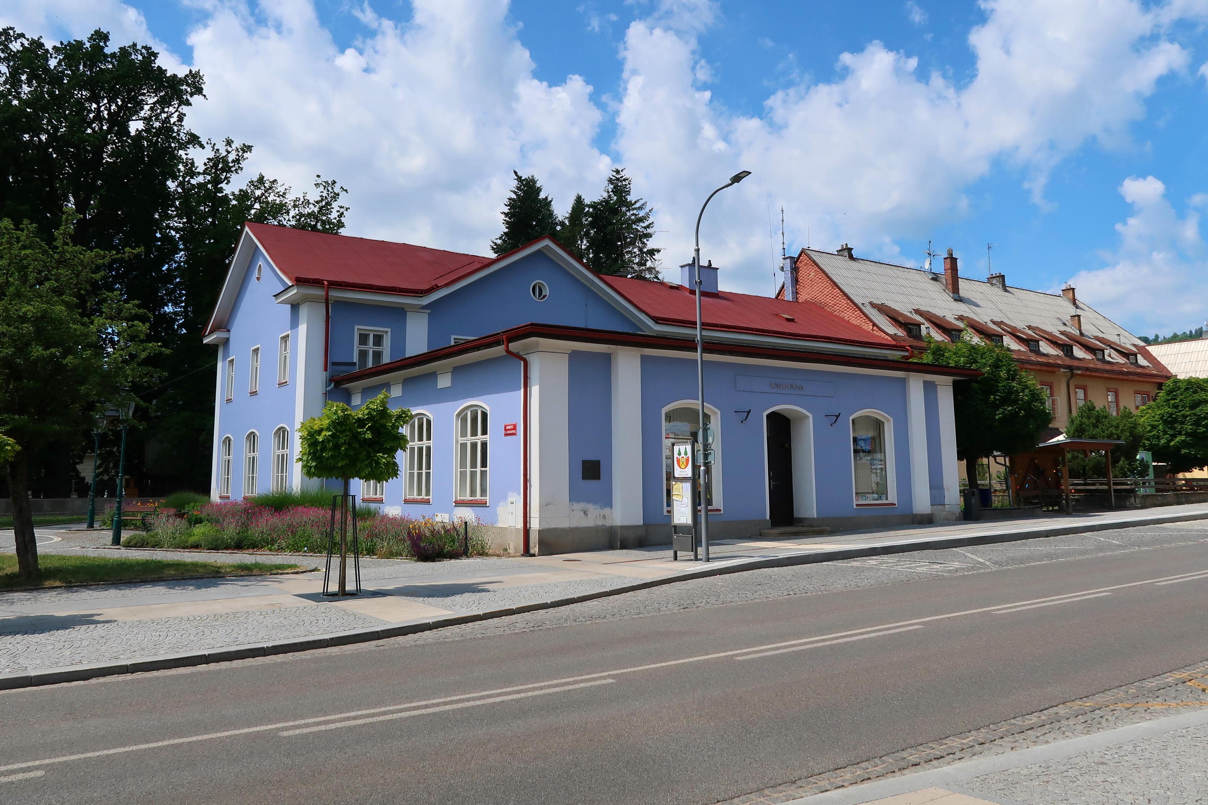 Městská knihovna Vrchlabí foto 2